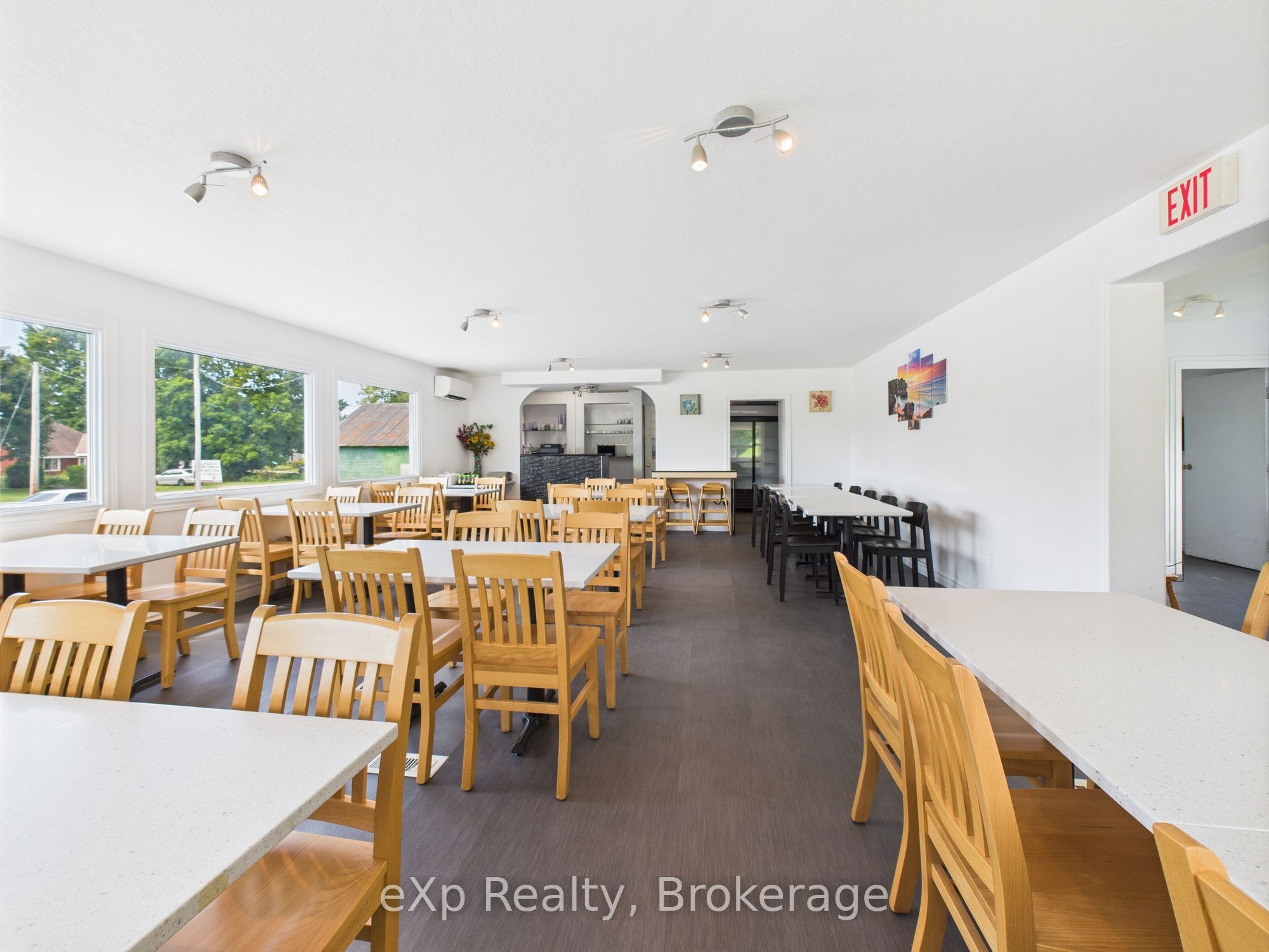 315194 Highway 6 N/a Property Photo 10