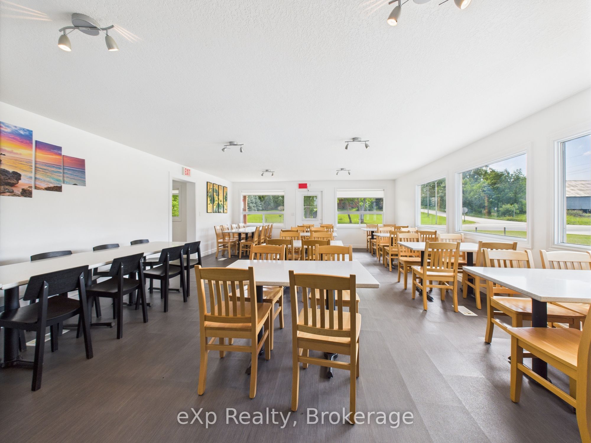 315194 Highway 6 N/a Property Photo 11