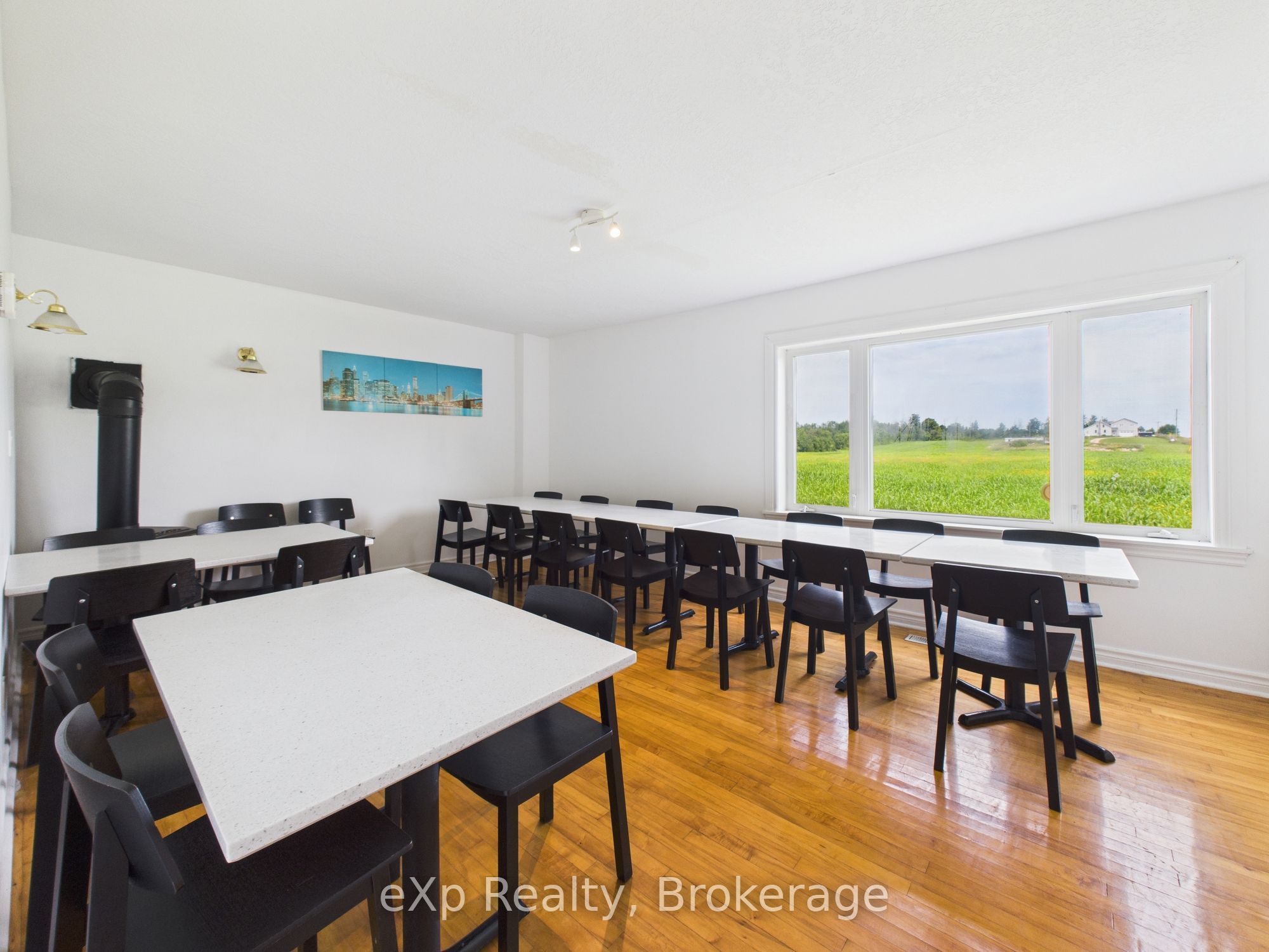 315194 Highway 6 N/a Property Photo 14