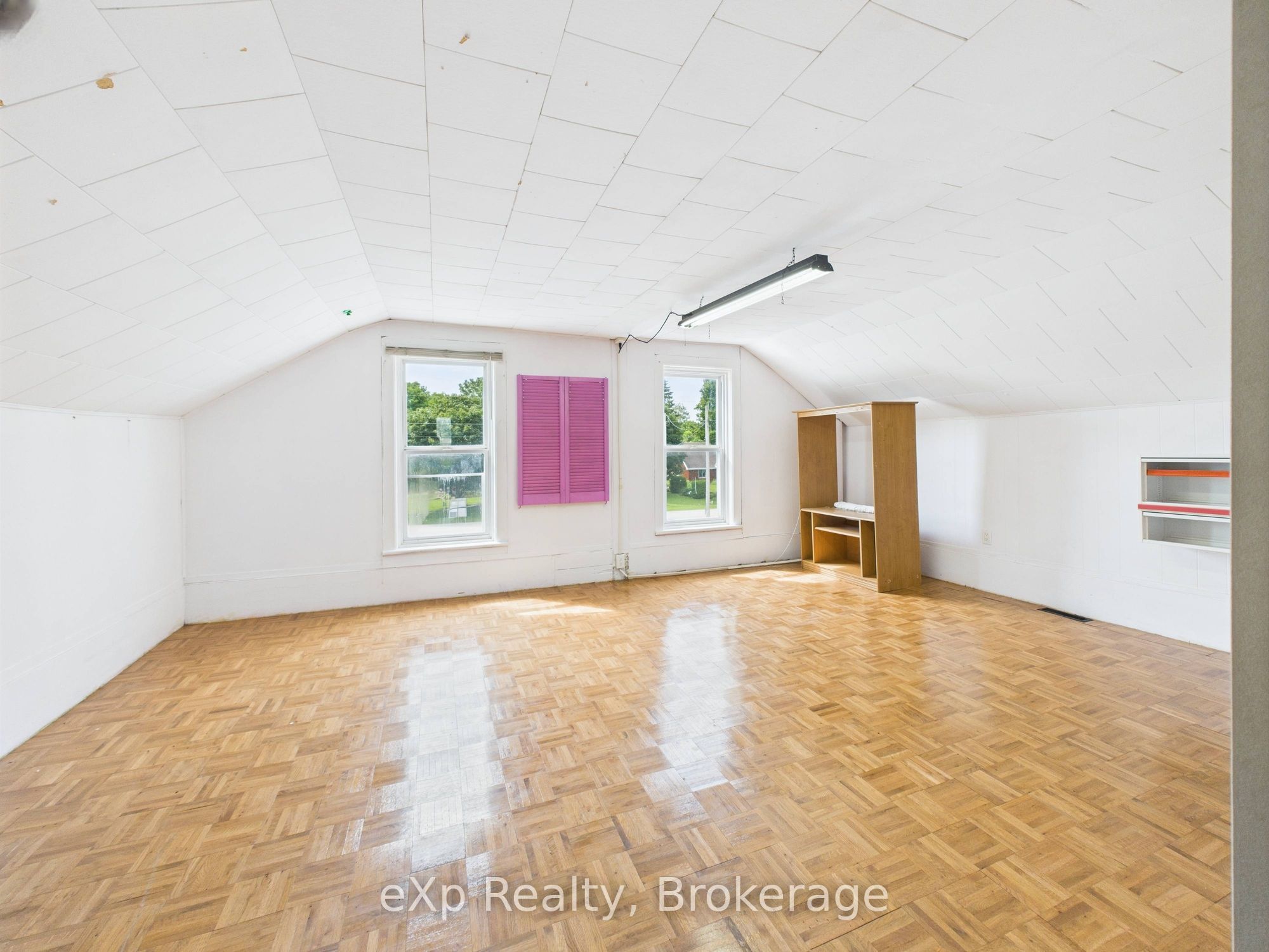 315194 Highway 6 N/a Property Photo 25