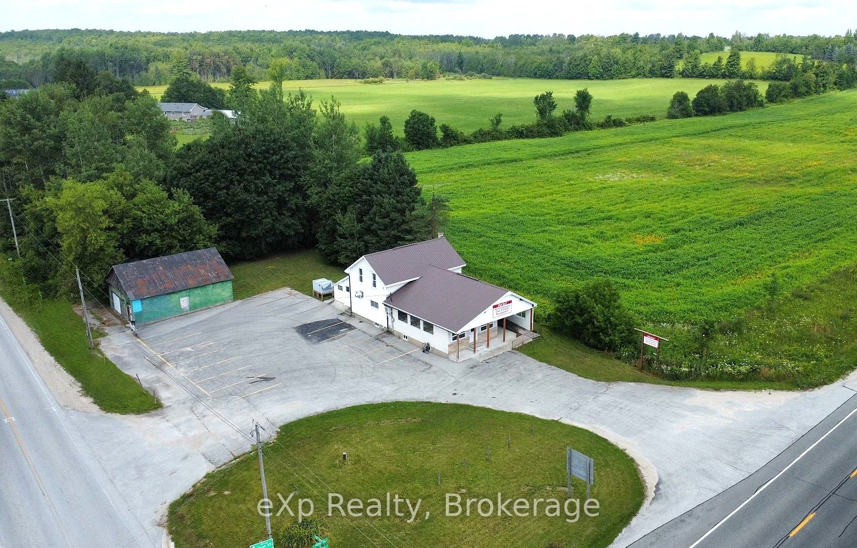 315194 Highway 6 N/a Property Photo 26