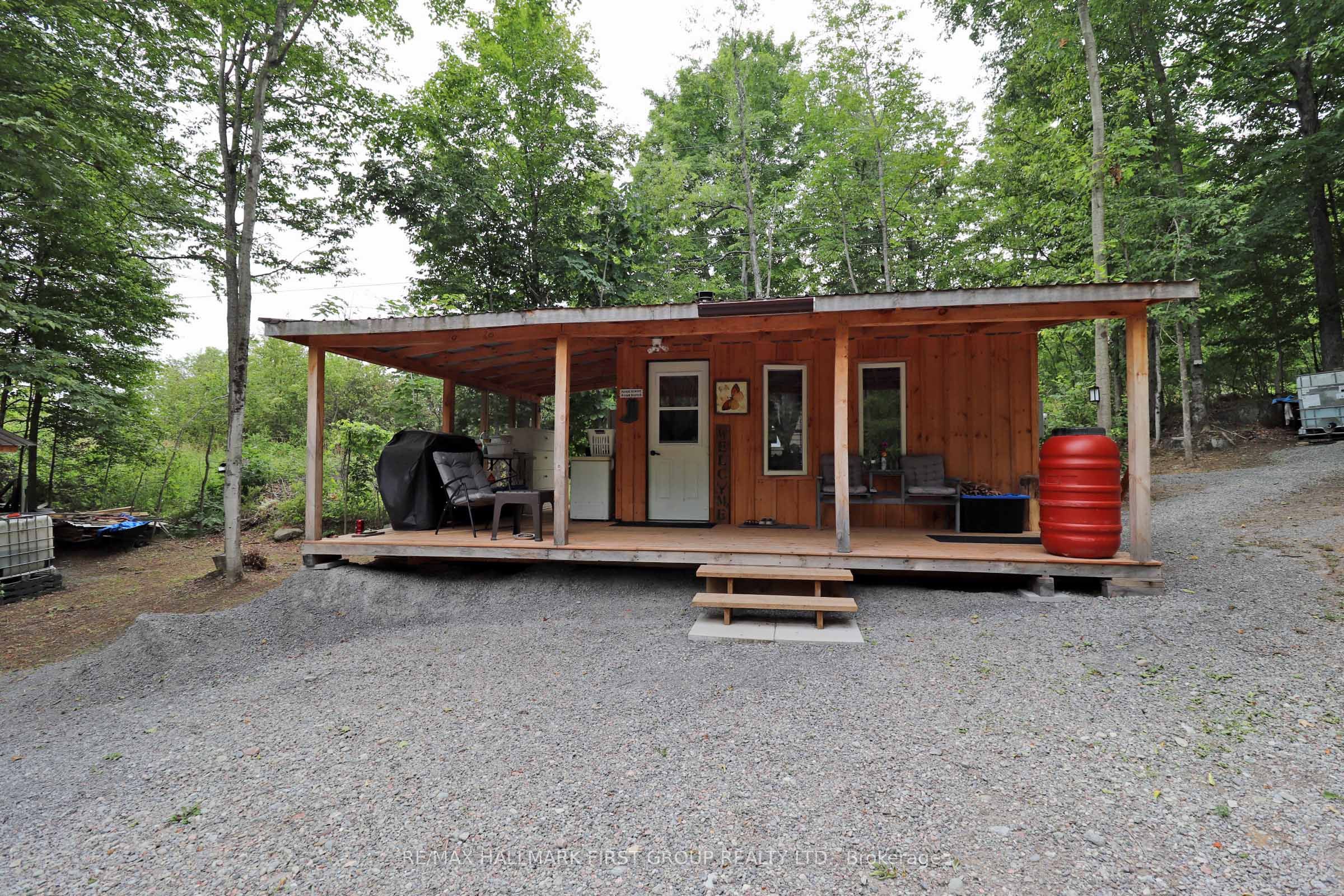 533 Black River Rd Property Photo 1