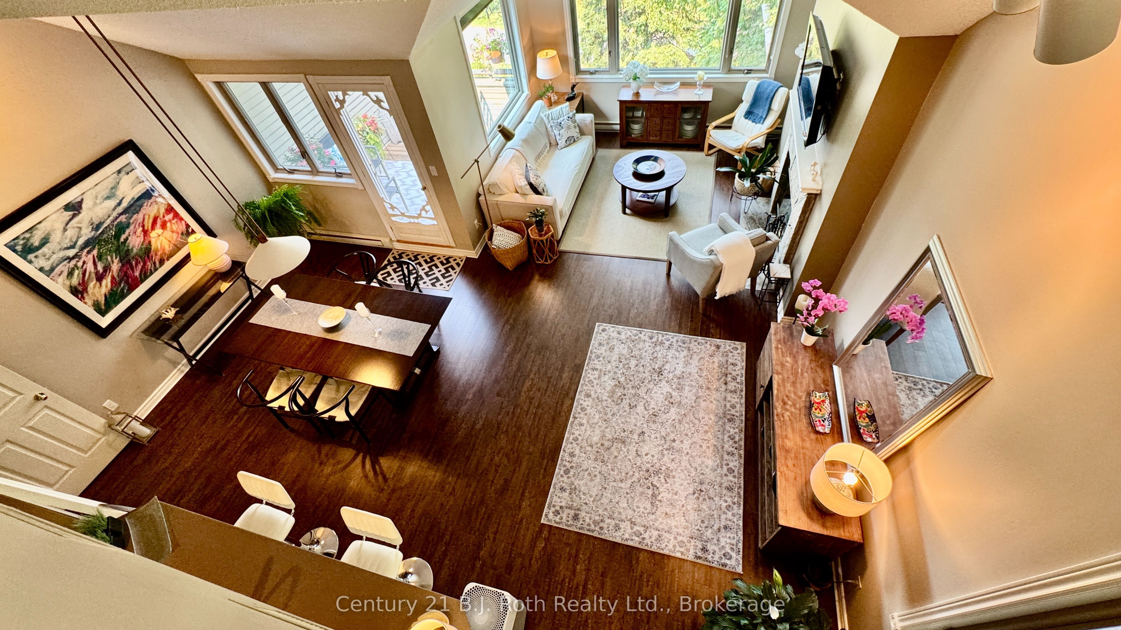 331 Grandview Hilltop Drive Property Photo 1