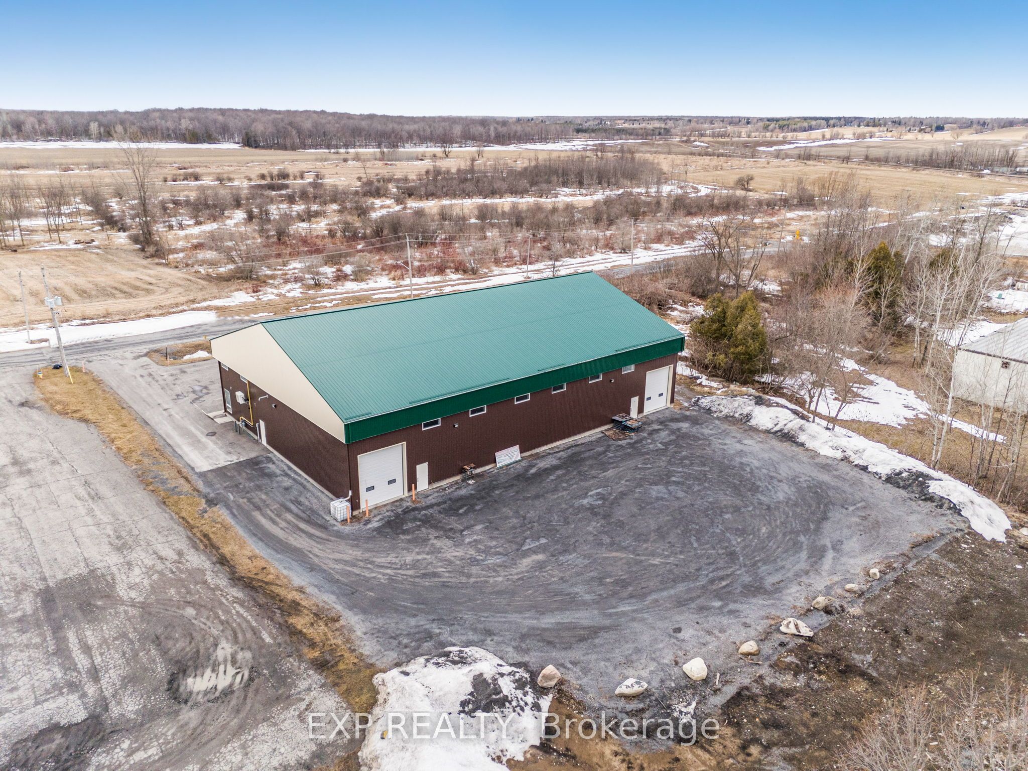 299 Industrial Boulevard Property Photo 20