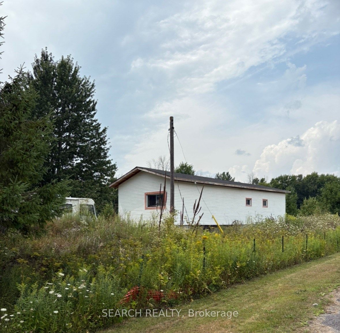 14171 Edward's Road Property Photo 1