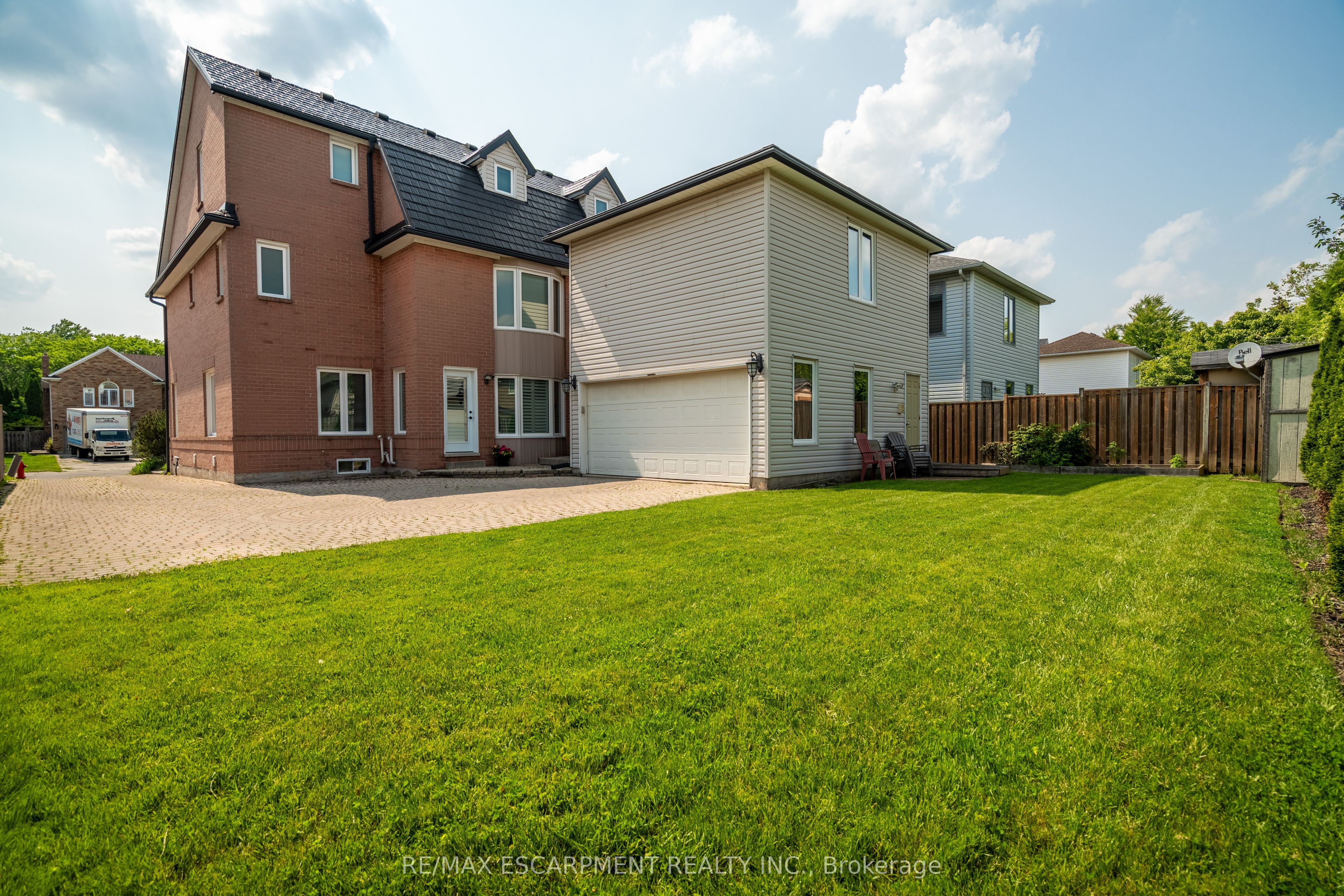 89 Meadowlands Blvd Property Photo 31