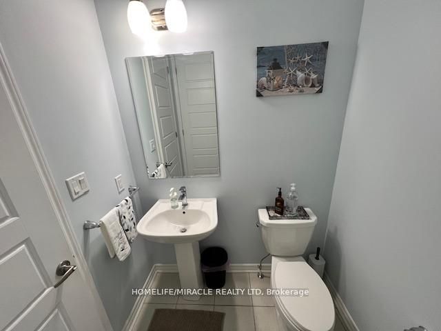 301 Equestrian Way Property Photo 12