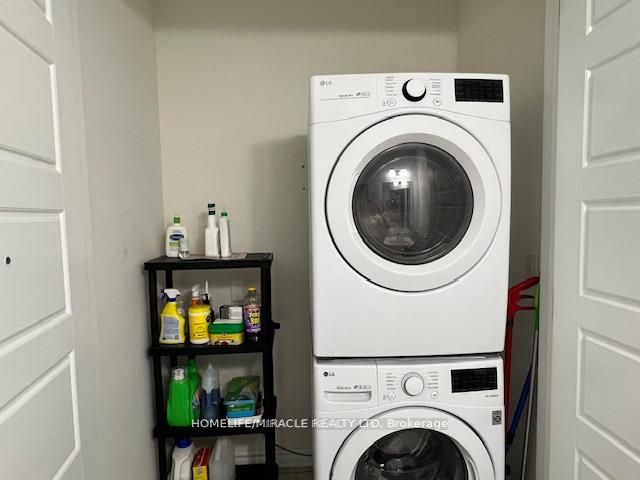 301 Equestrian Way Property Photo 13