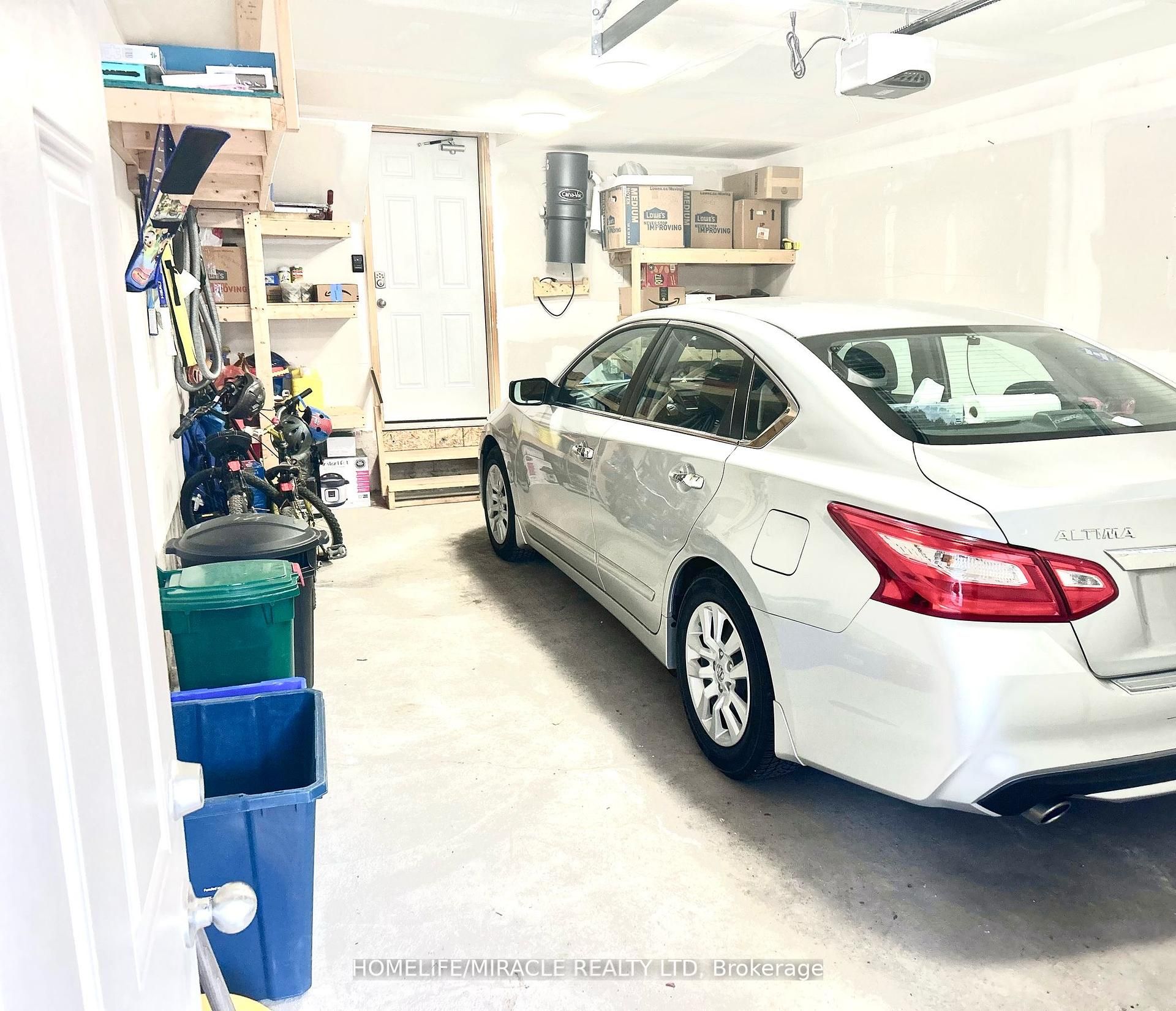 301 Equestrian Way Property Photo 30