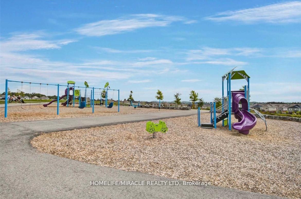 301 Equestrian Way Property Photo 35