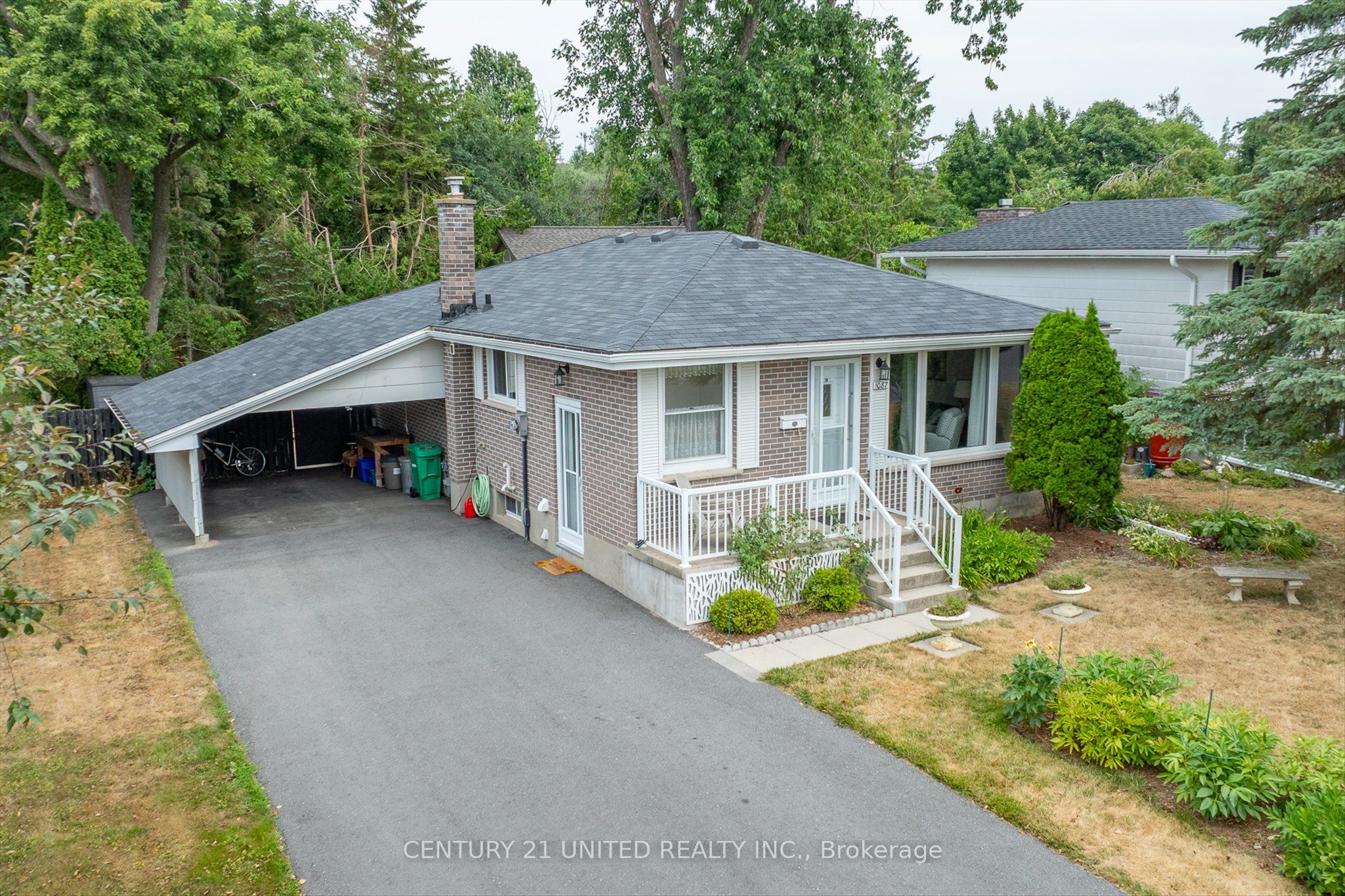 1087 Barnardo Avenue Property Photo 1