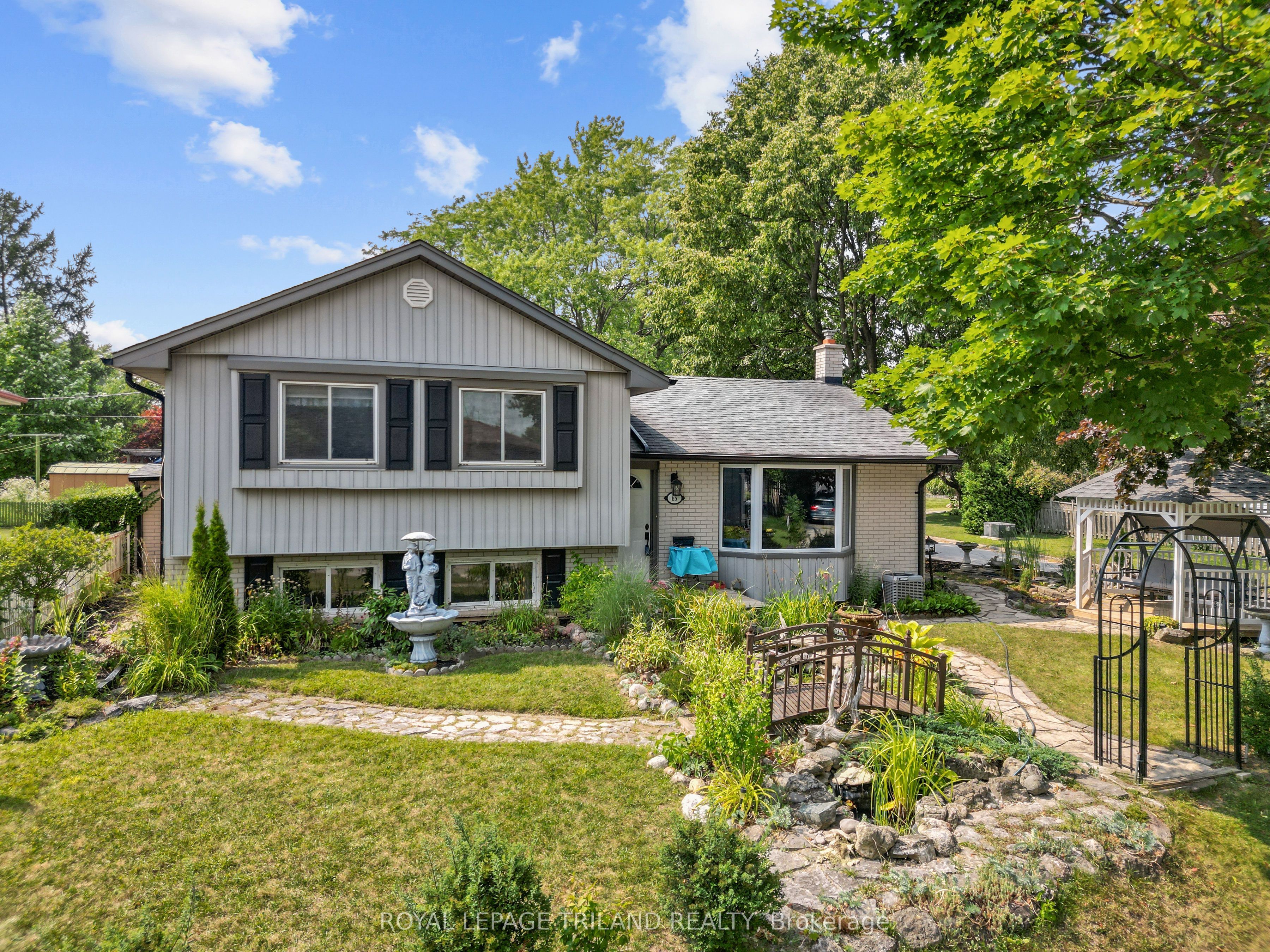 65 Almond Road Property Photo 1