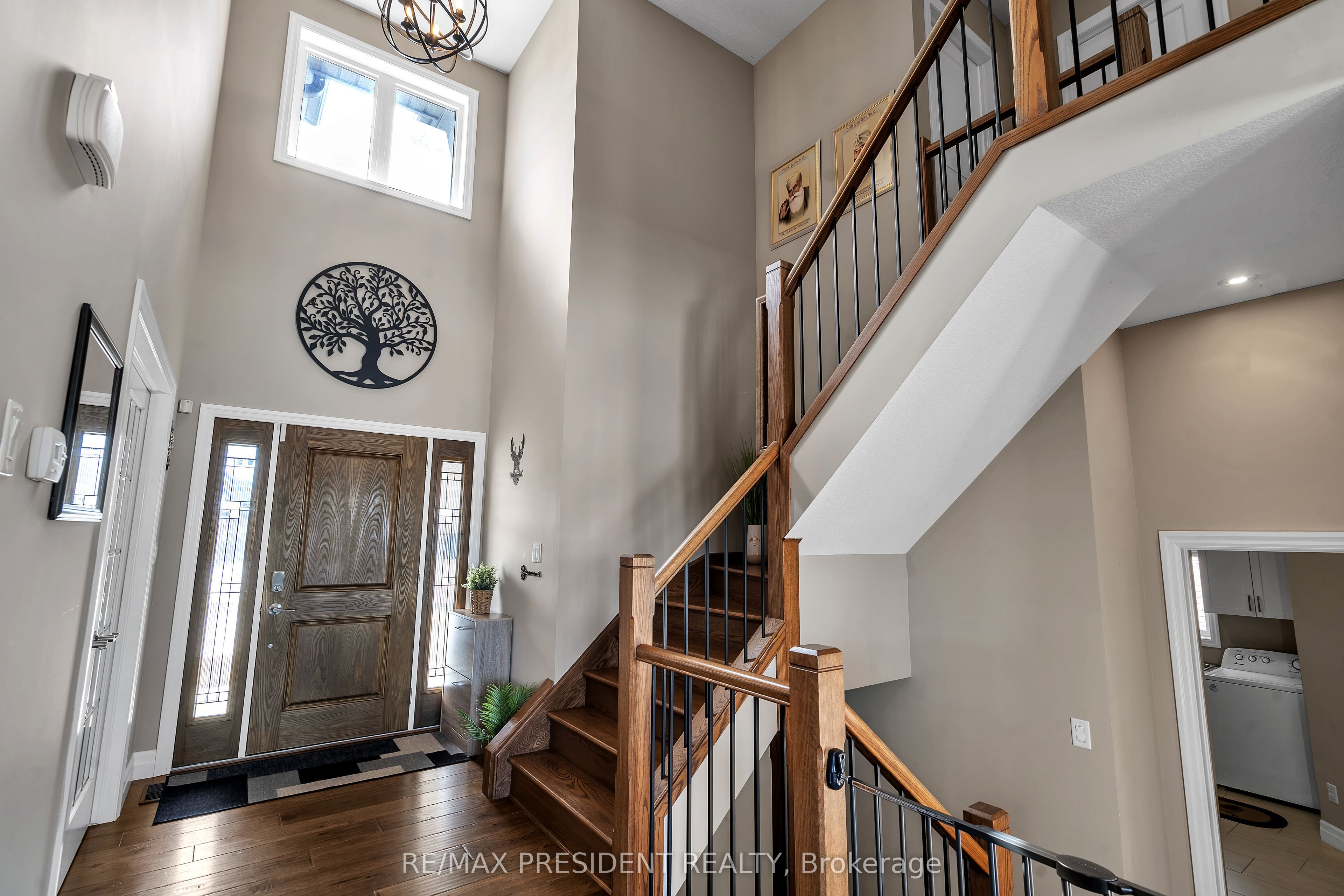 603 Hawthorne Place Property Photo 5