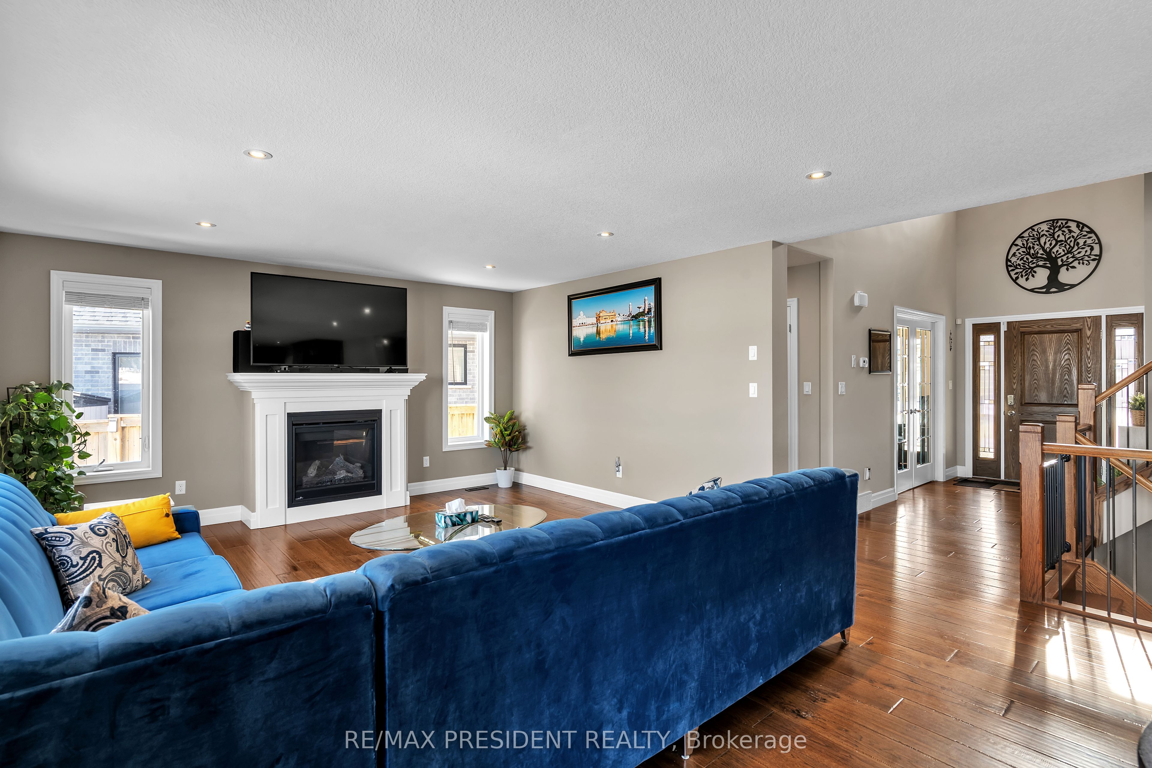 603 Hawthorne Place Property Photo 13