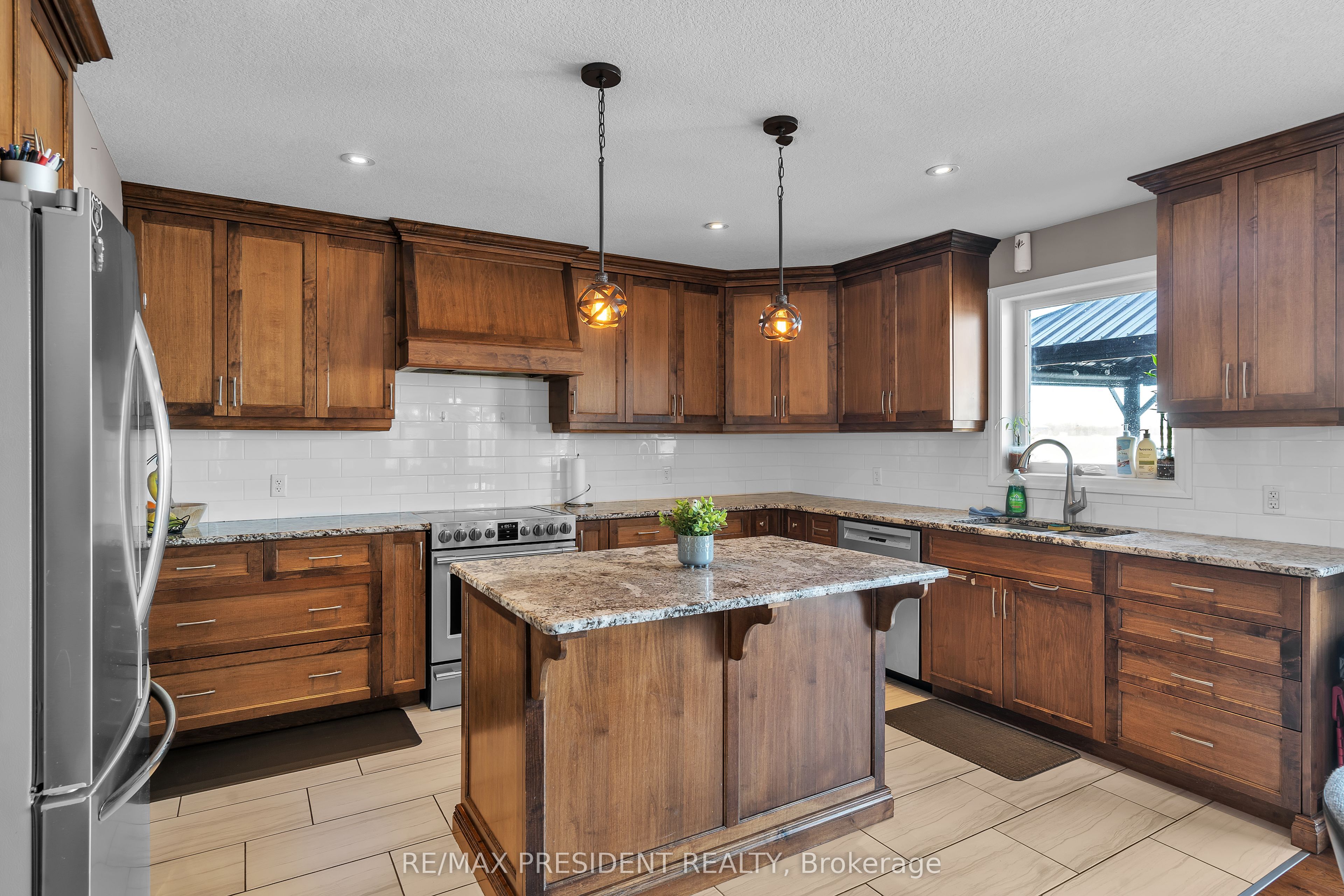 603 Hawthorne Place Property Photo 15