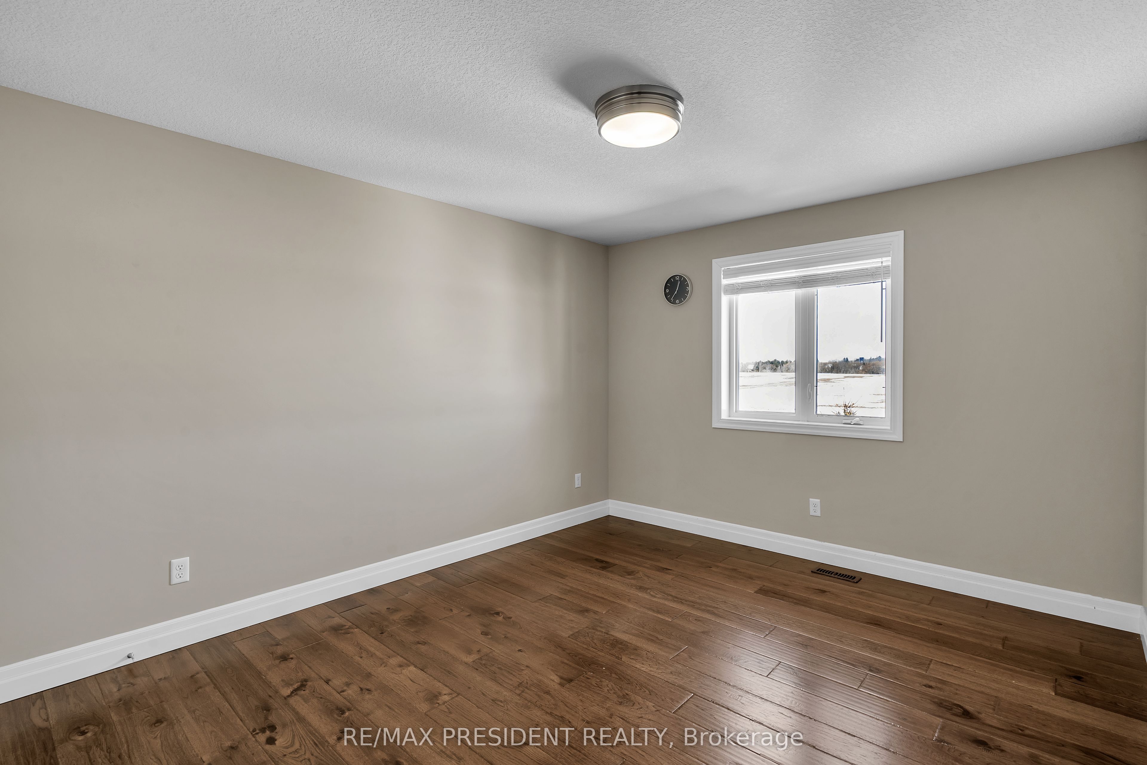 603 Hawthorne Place Property Photo 32