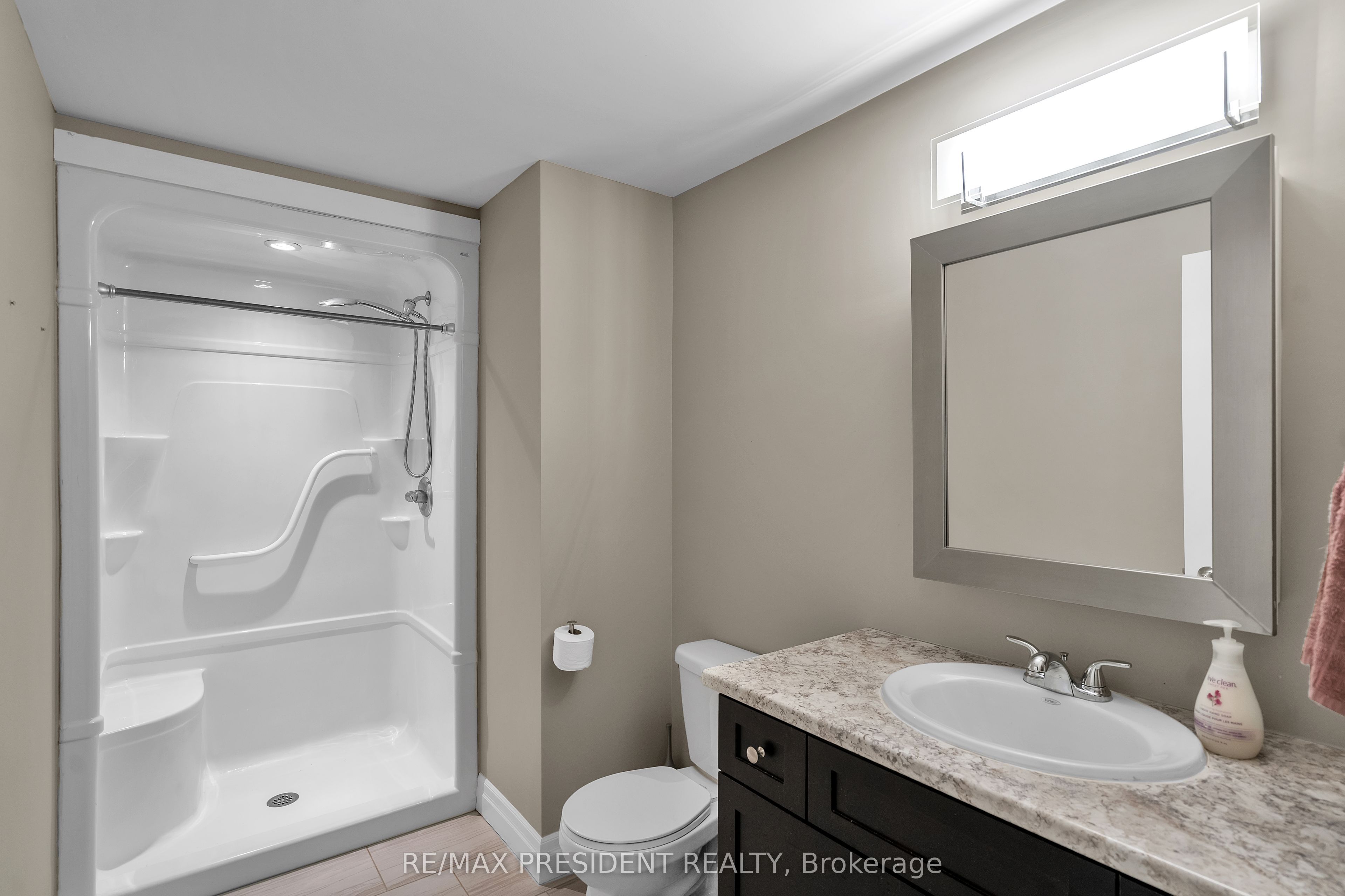 603 Hawthorne Place Property Photo 42