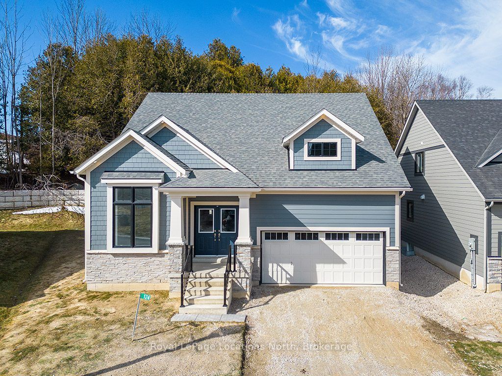 124 Beacon Drive Property Photo 1