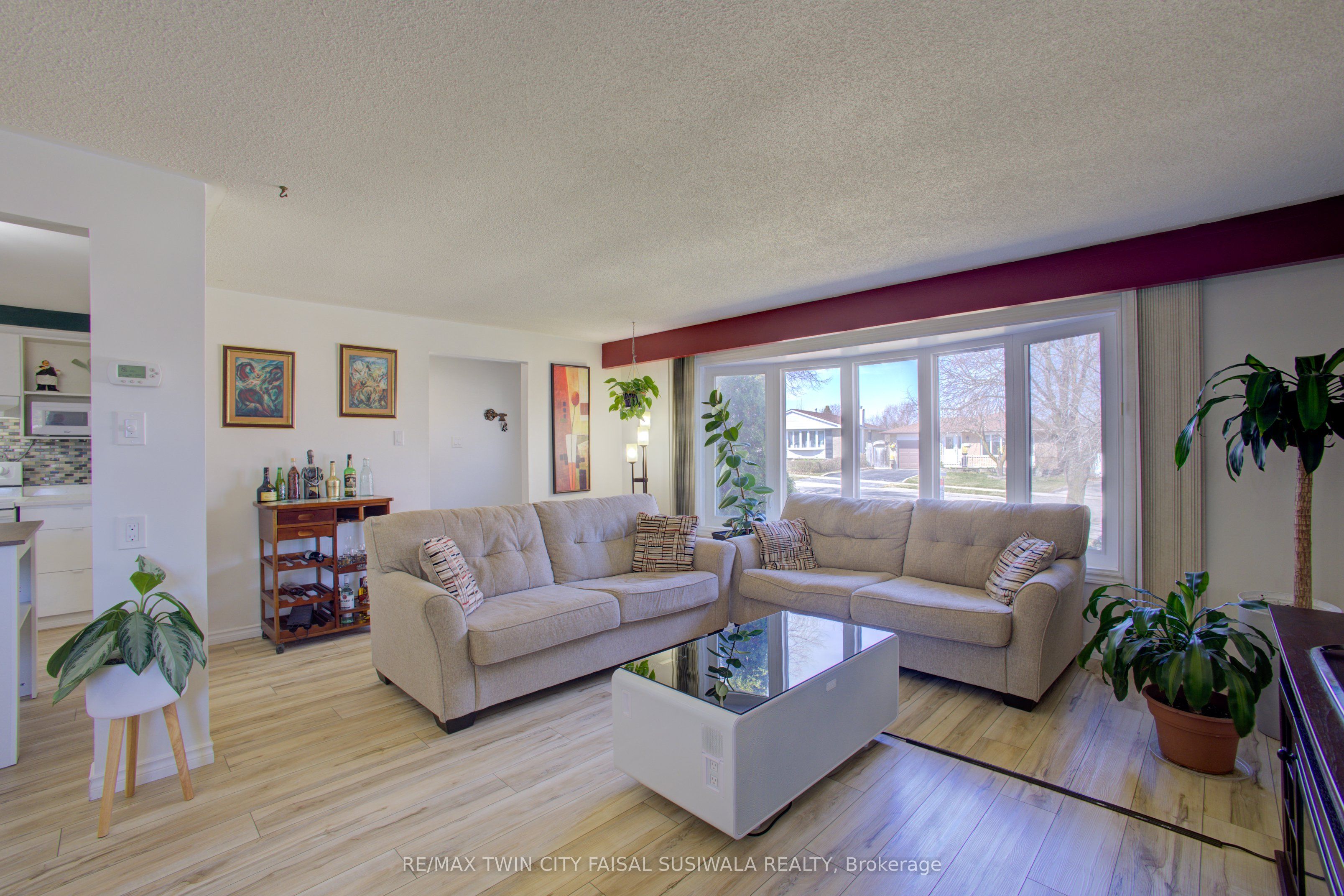 173 Hazelglen Drive Property Photo 10