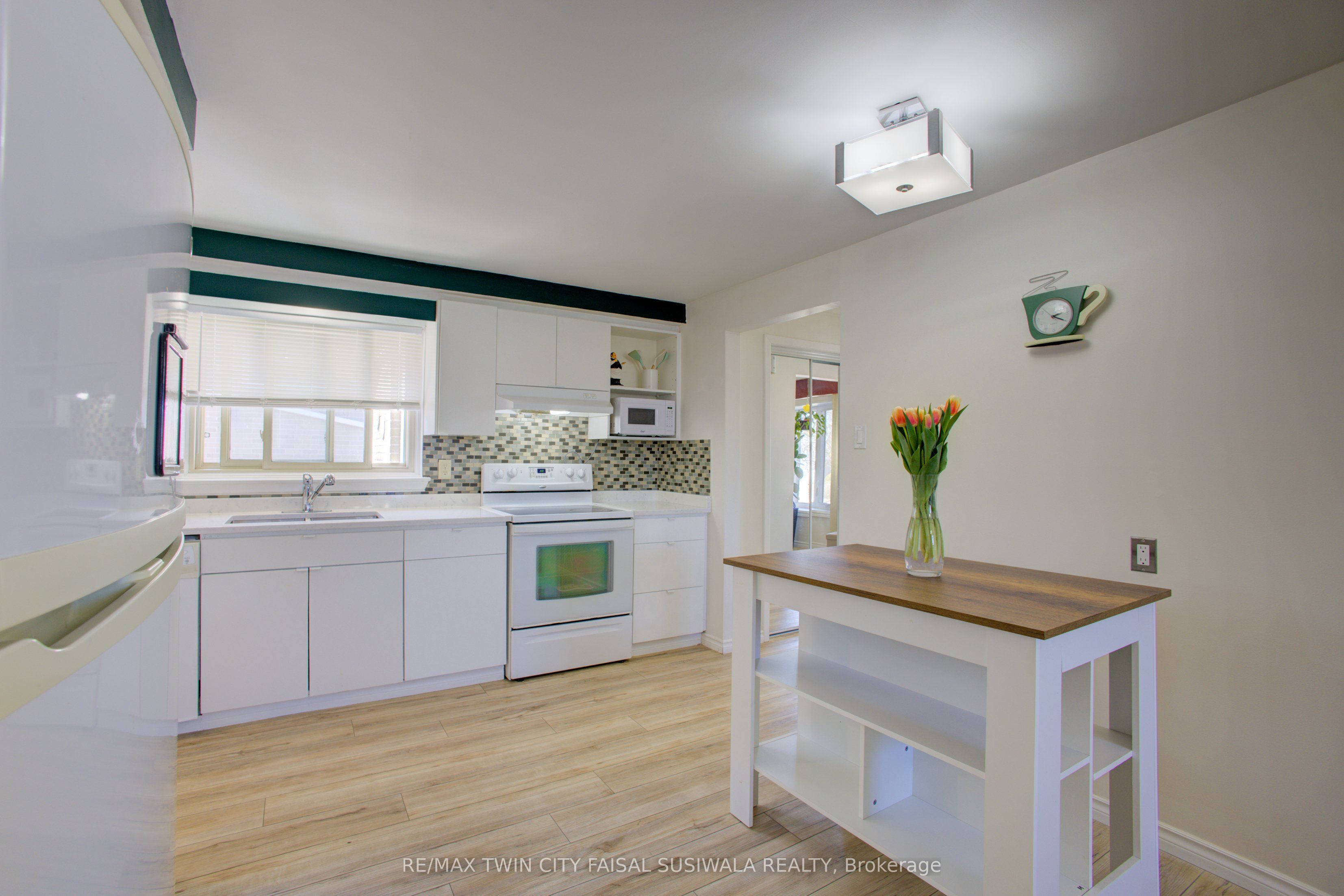 173 Hazelglen Drive Property Photo 13