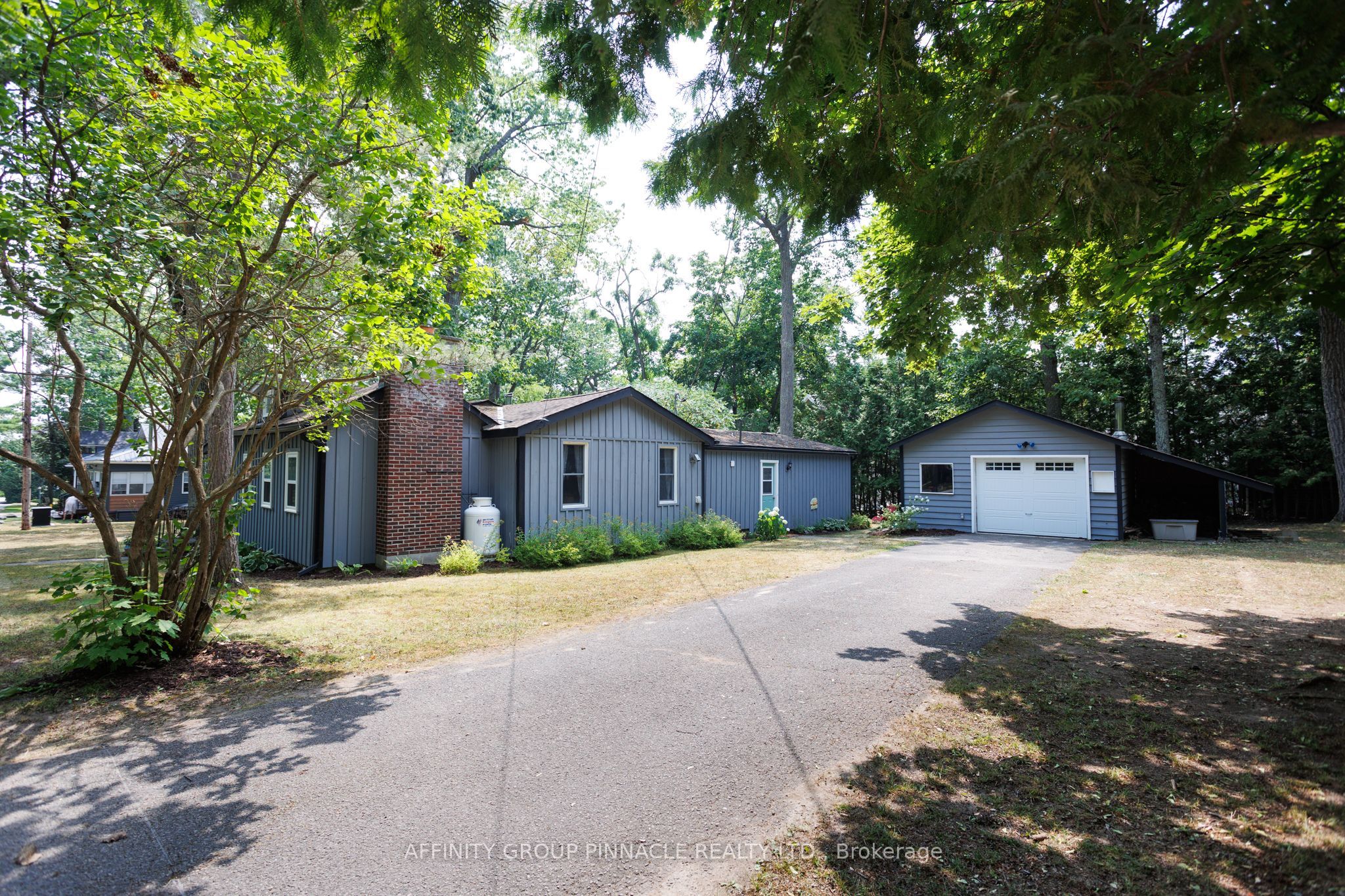 21 4th Street Property Photo 1