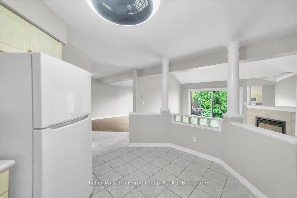 10 Periwinkle Way Property Photo 17