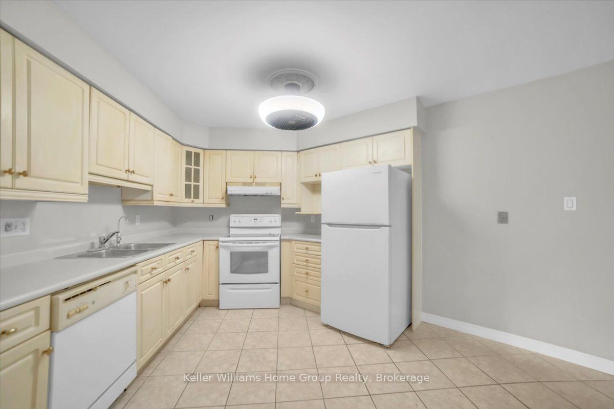 10 Periwinkle Way Property Photo 19