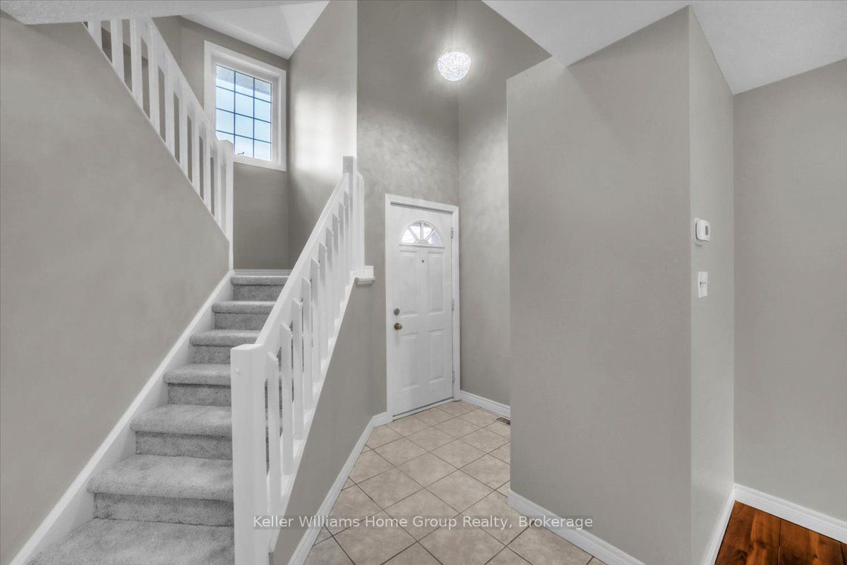 10 Periwinkle Way Property Photo 23