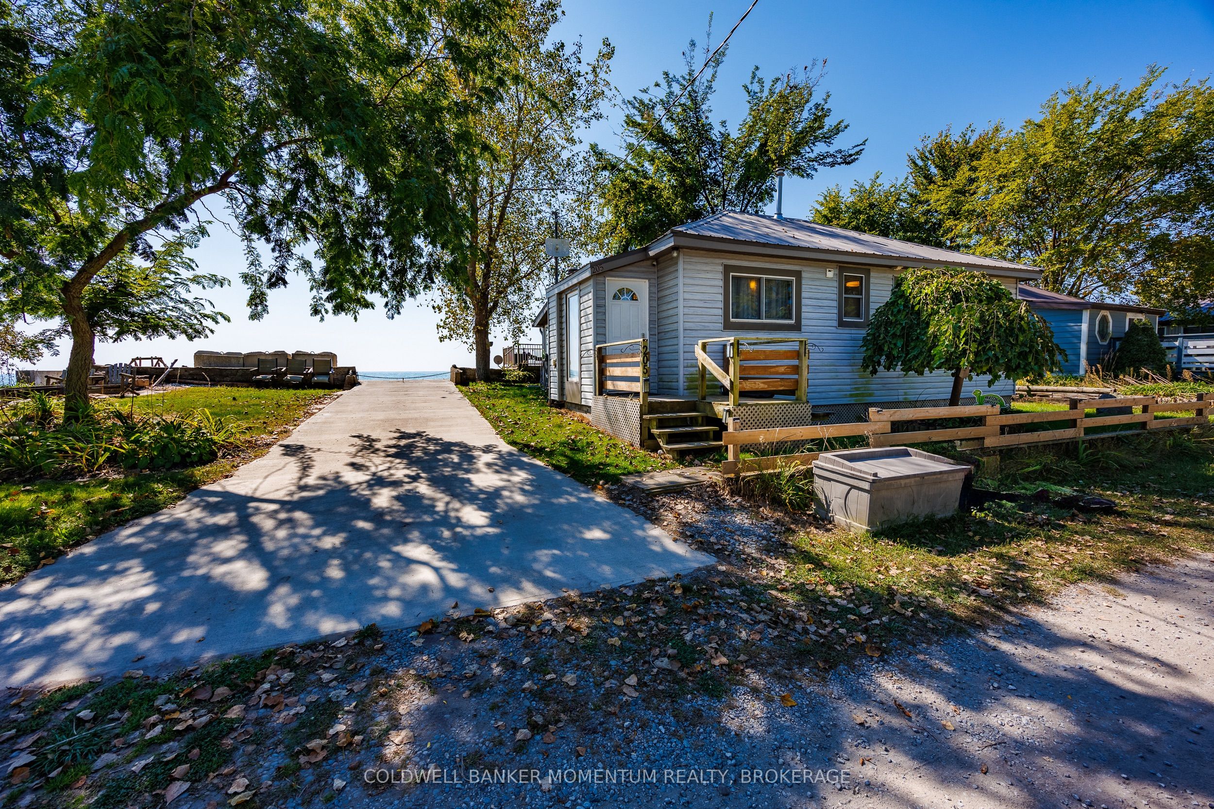205 Hastings Drive Property Photo 1