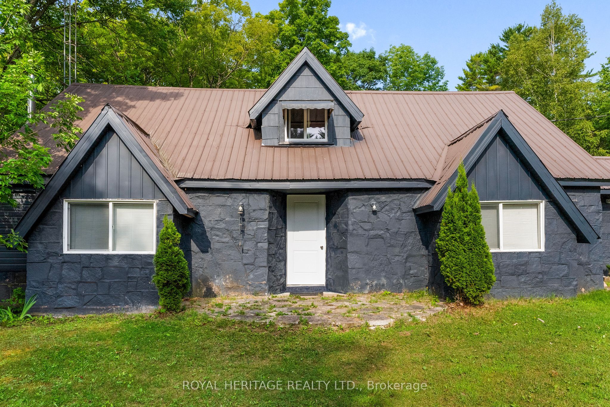 17415 35 Highway Property Photo 1