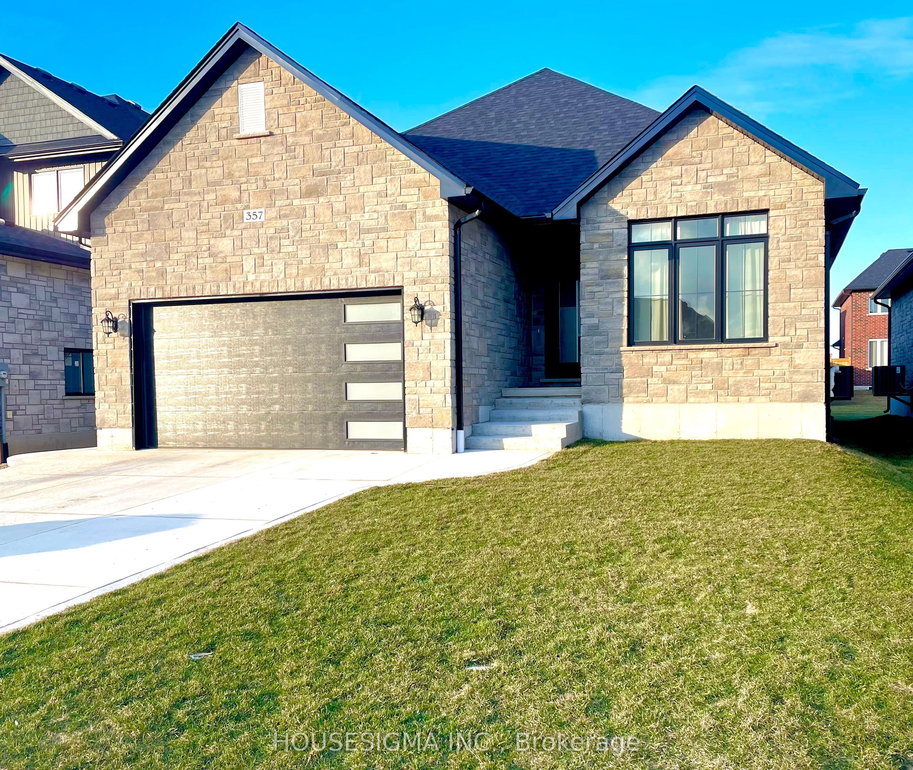 357 Mclean Crescent Property Photo 1