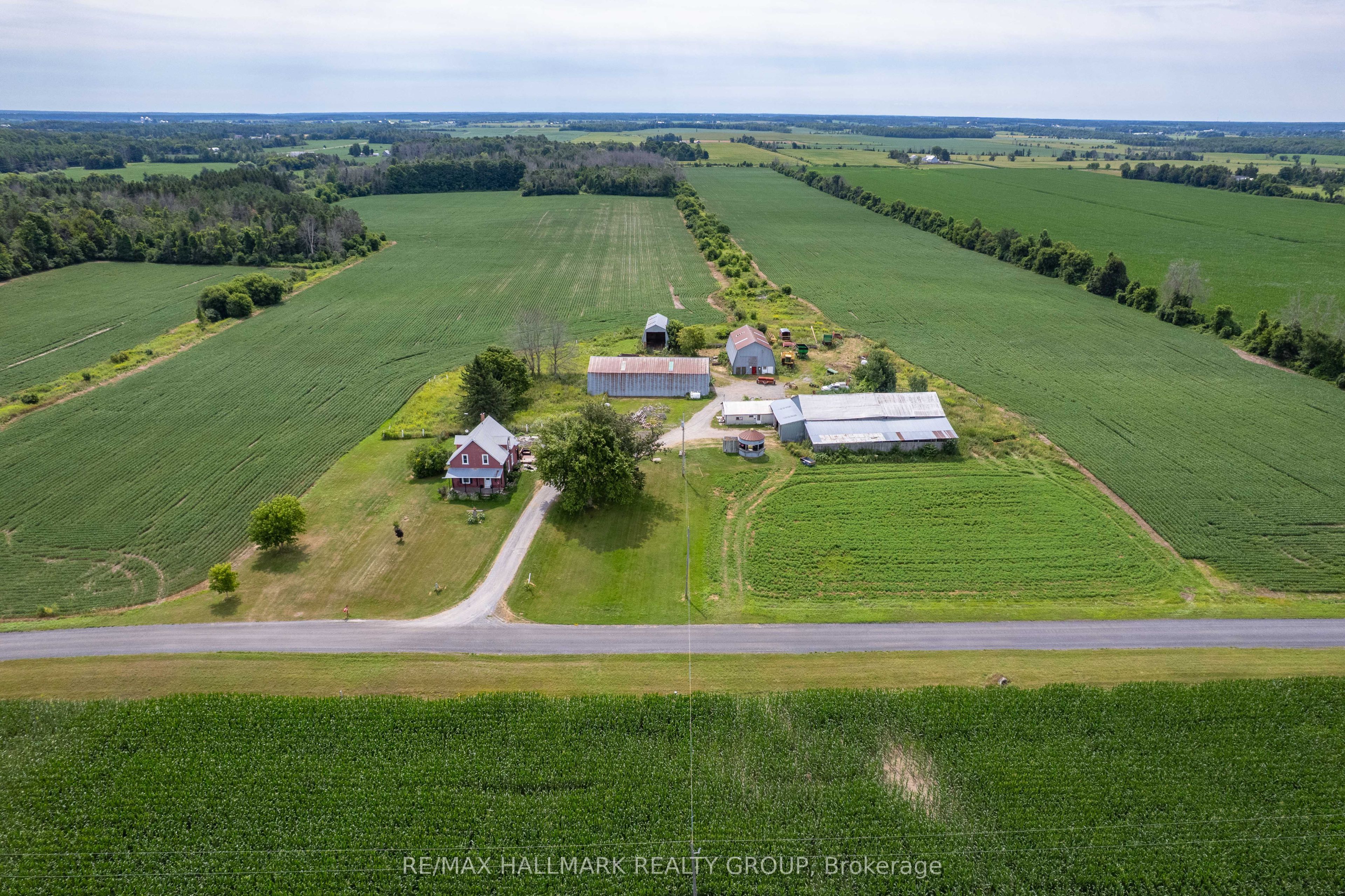 21580 Seven Hills Road Property Photo 1