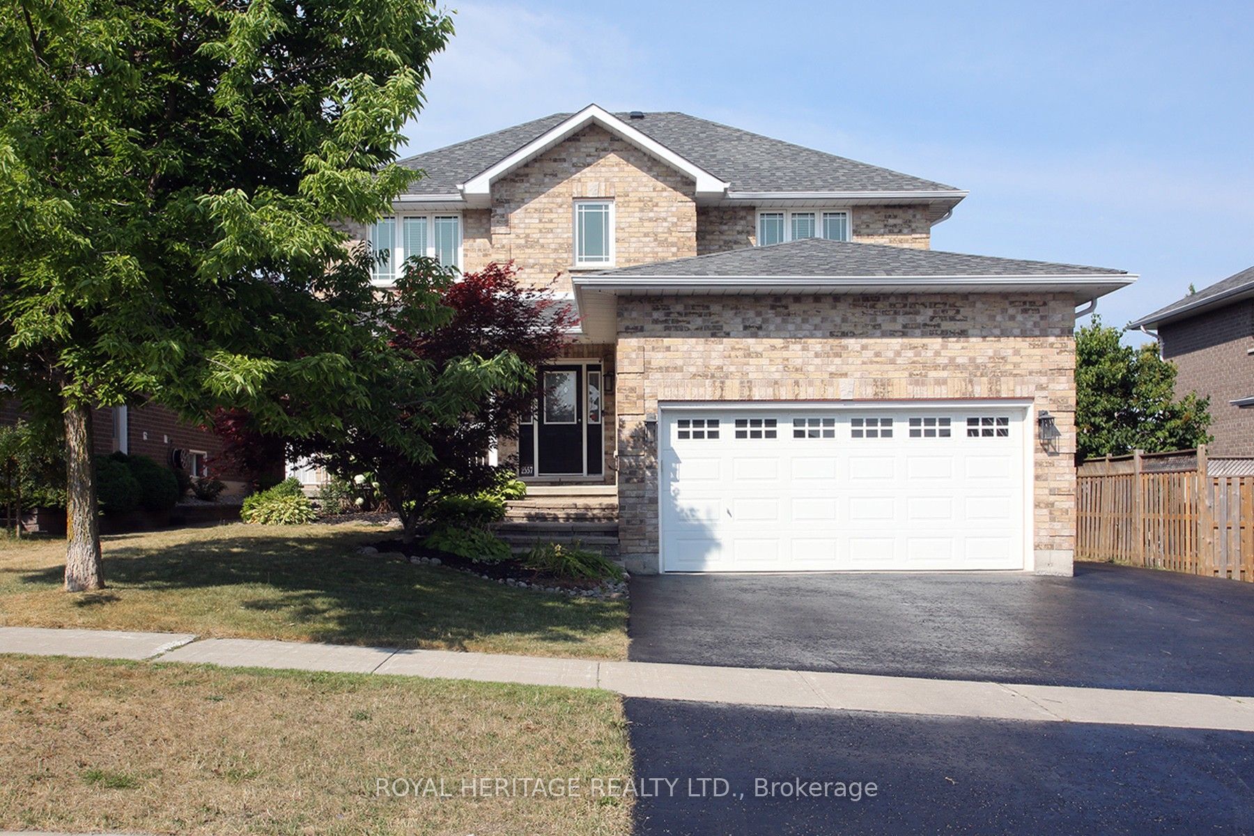 2557 Denure Dr Property Photo 1