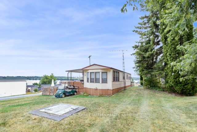 920 Skyline Road #1 Marina Cres Property Photo 1