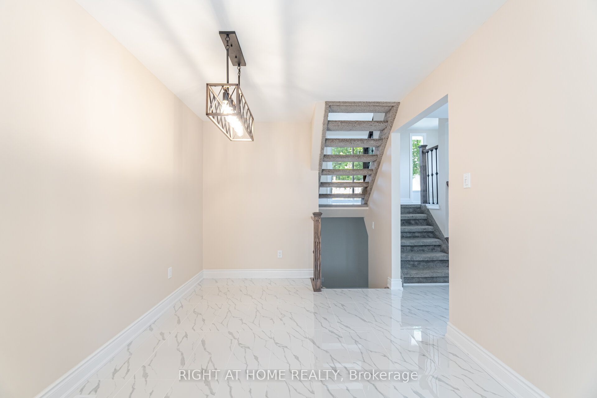 50 Albemarle Street Property Photo 8