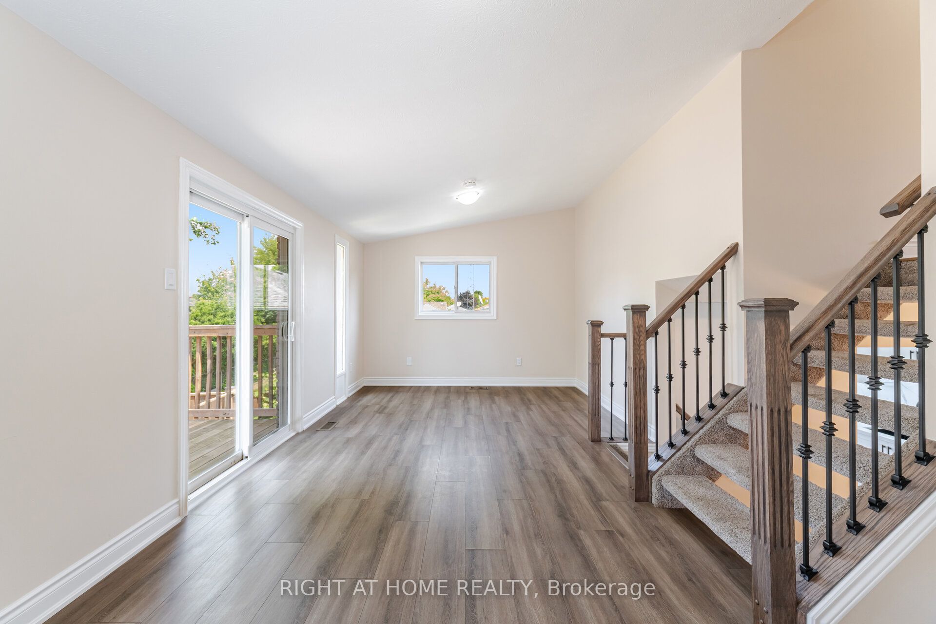 50 Albemarle Street Property Photo 17