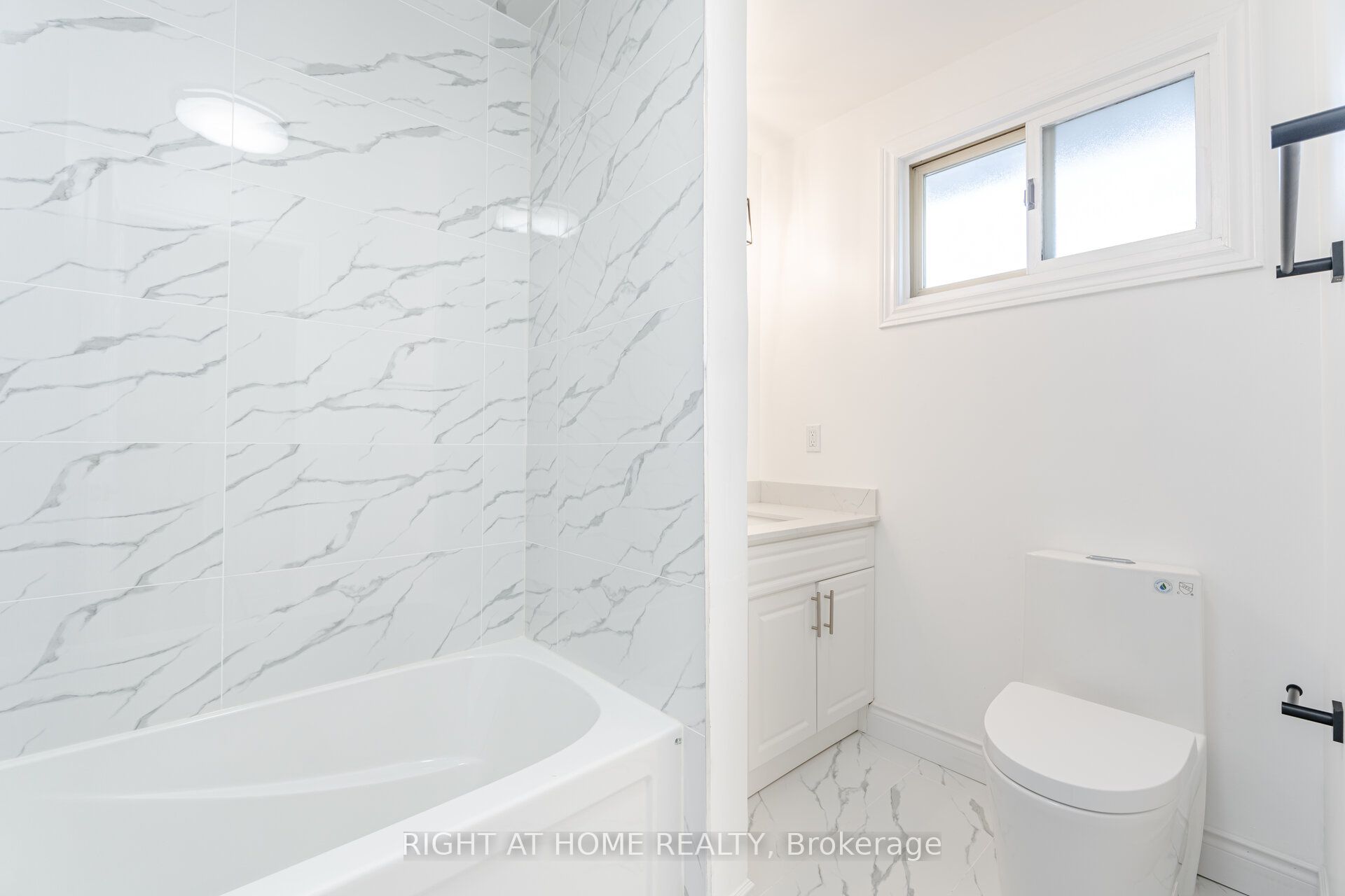 50 Albemarle Street Property Photo 26