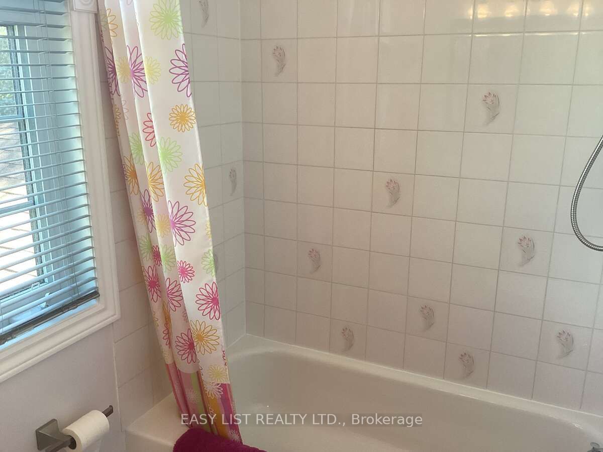 601 Macdonald Drive Property Photo 15