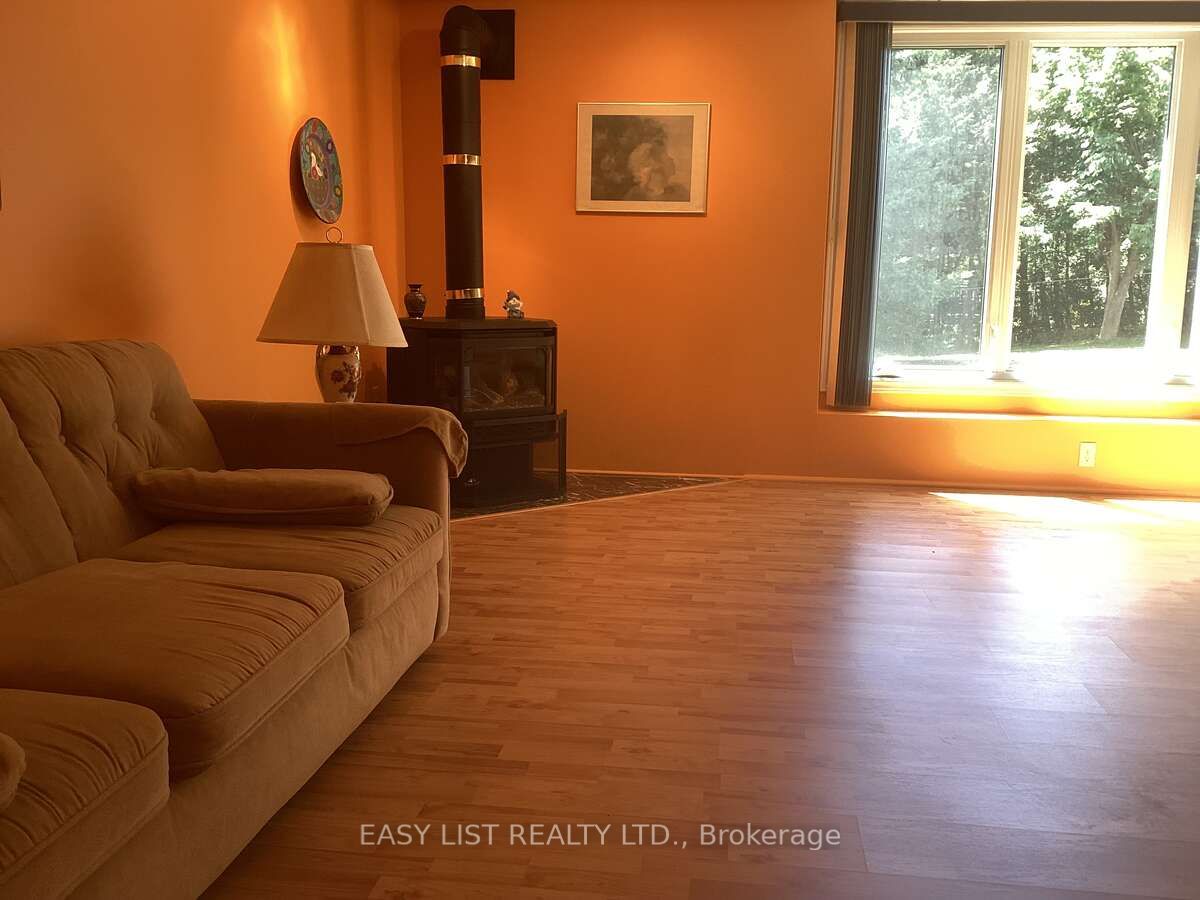 601 Macdonald Drive Property Photo 17