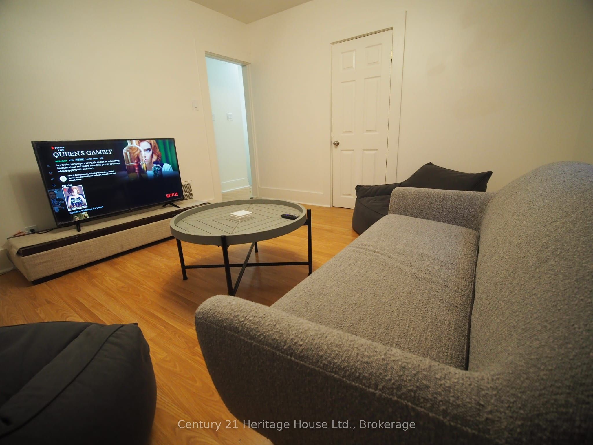 180 Weber St E Property Photo 1