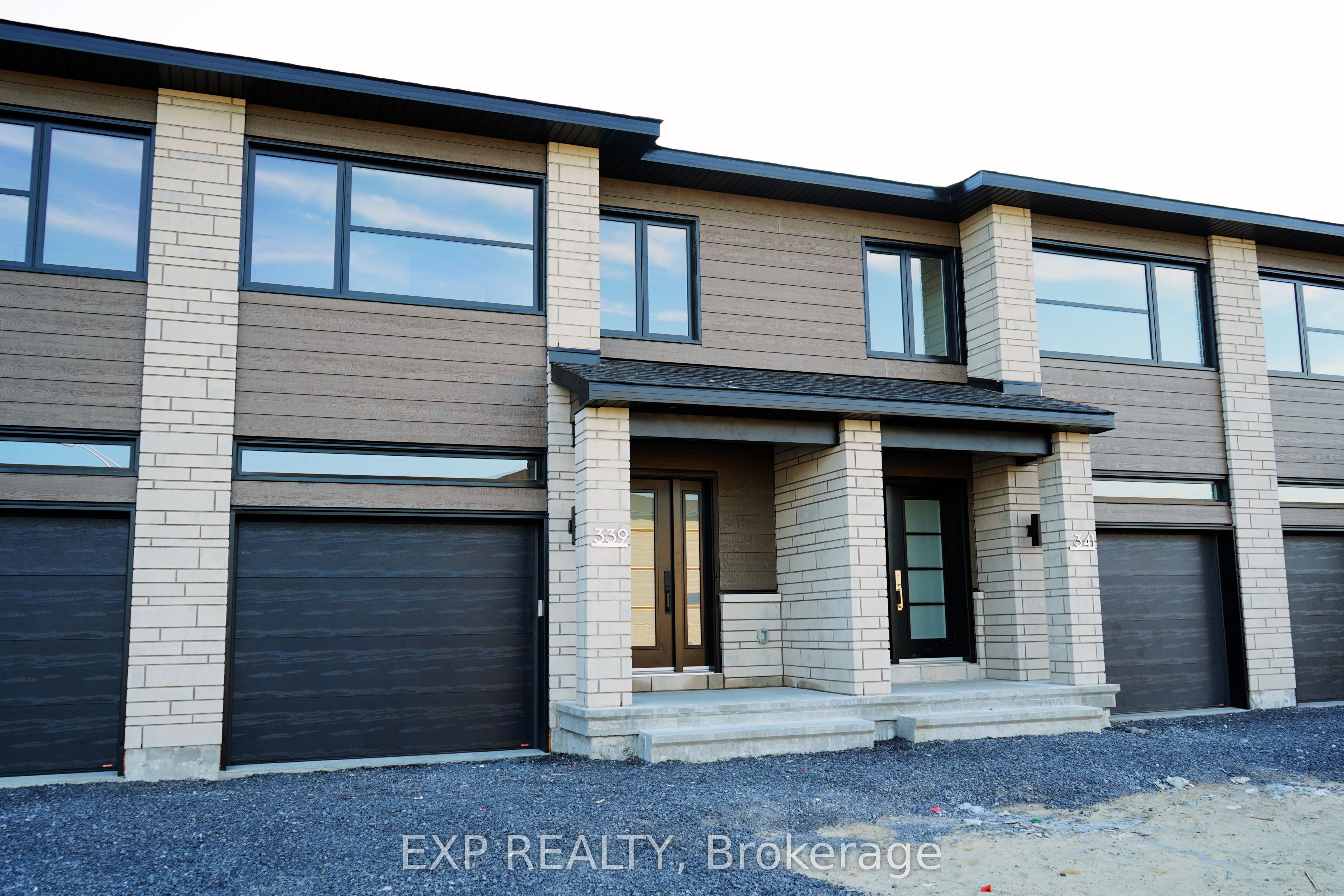 112 Lorie Street Property Photo 1