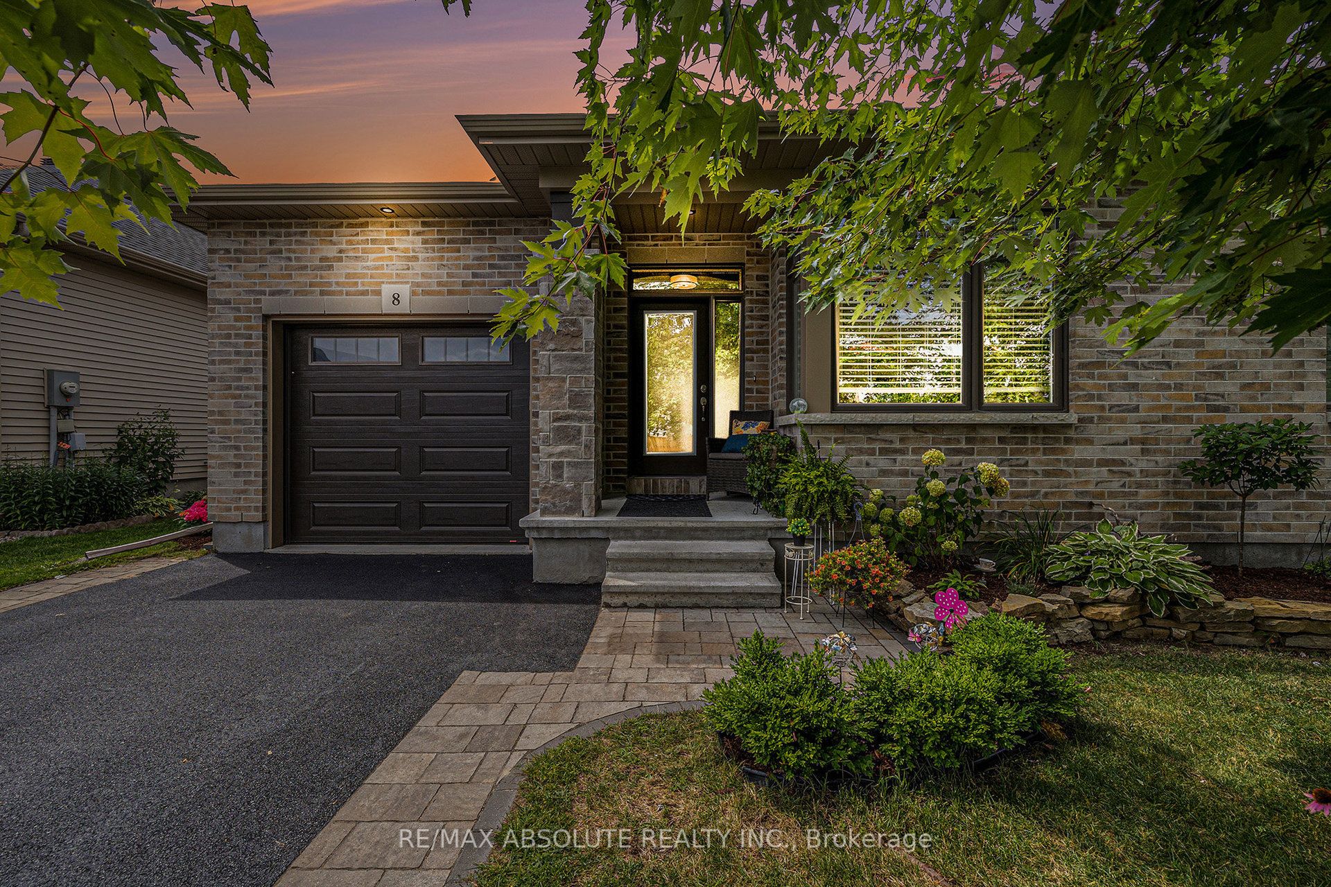 8 Matthews Street Property Photo 1