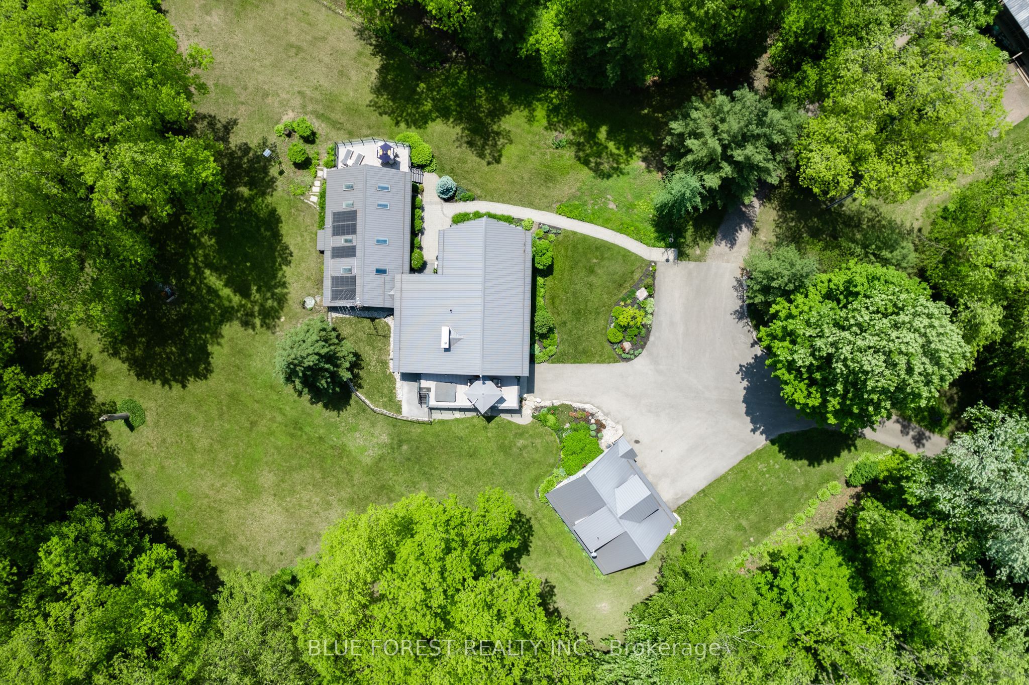 5721 Marion St Property Photo 1