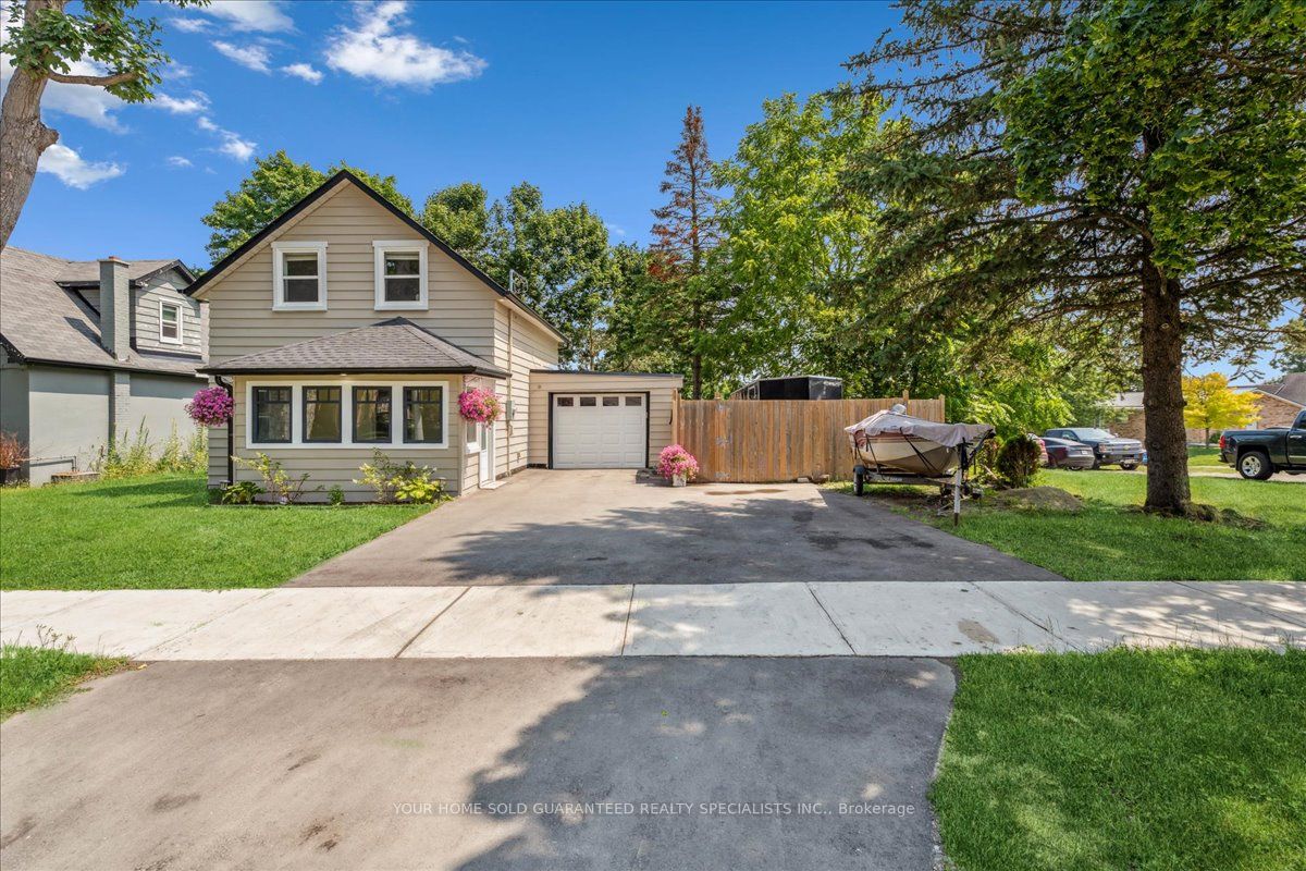 501 Owen Sound St Property Photo 1