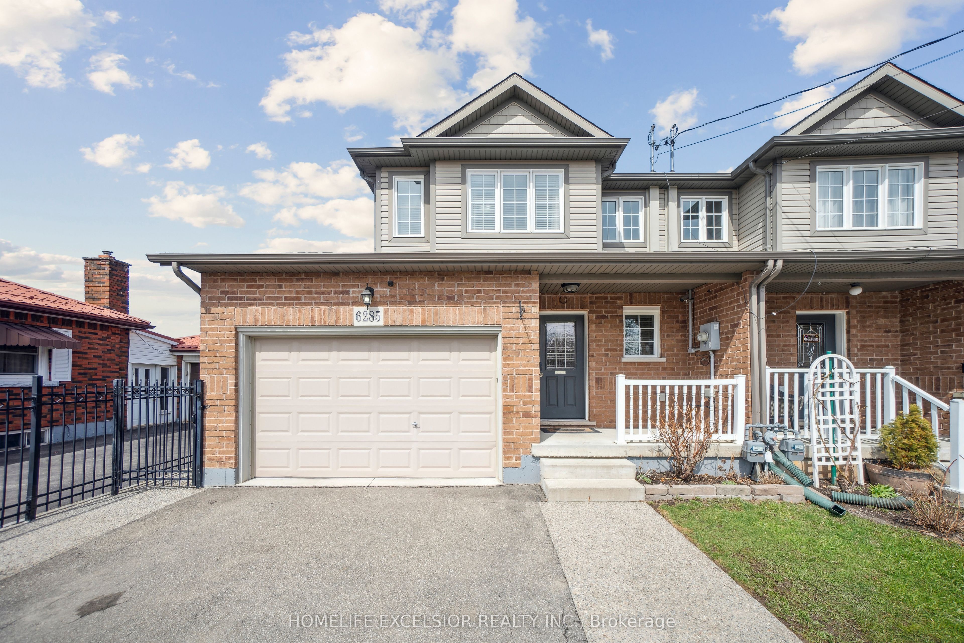 6285 Murray Street Property Photo 1