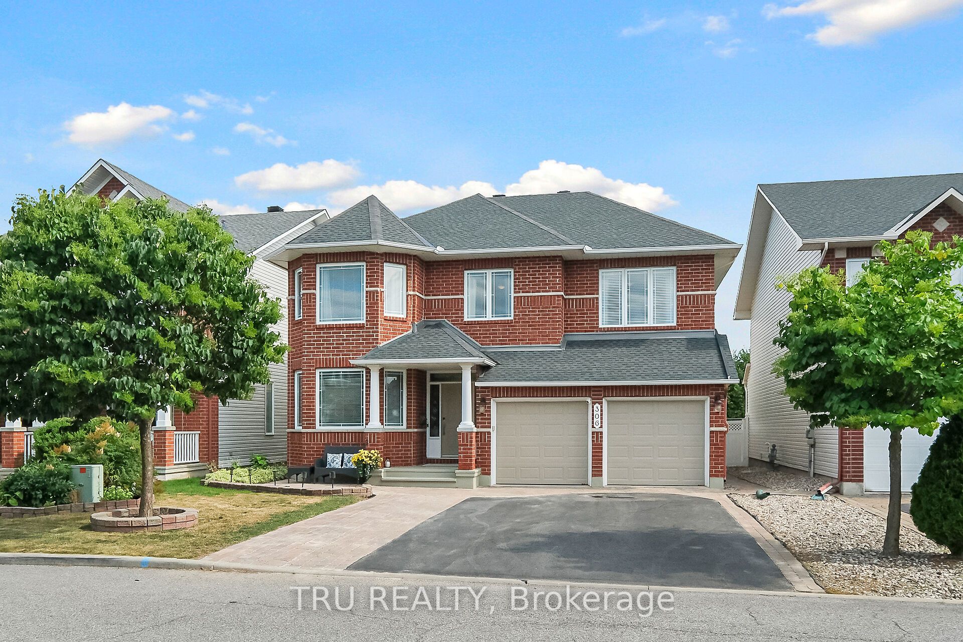 306 Dawnlight St Property Photo 1