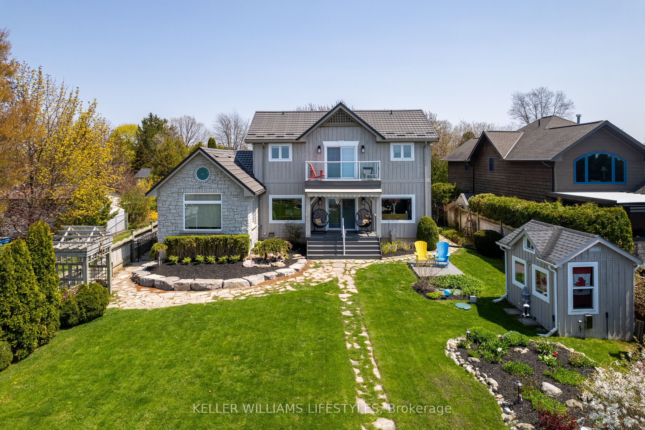 73853 Durand Avenue Property Photo 1