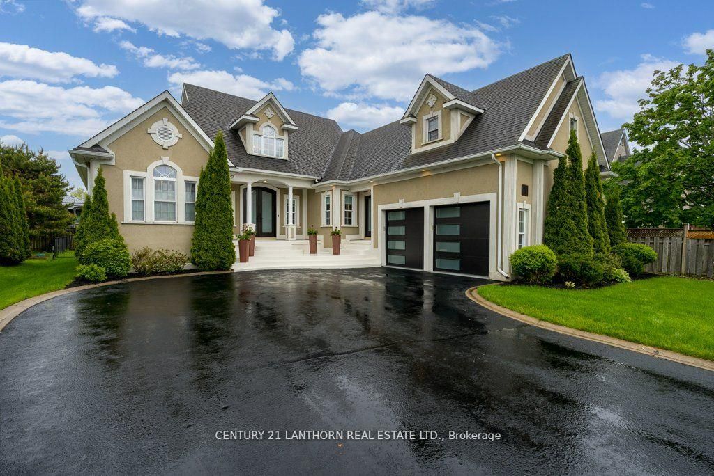 62 Davey Crescent Property Photo 2