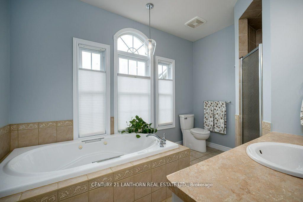 62 Davey Crescent Property Photo 24