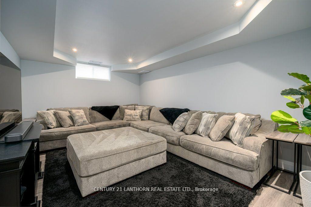 62 Davey Crescent Property Photo 30